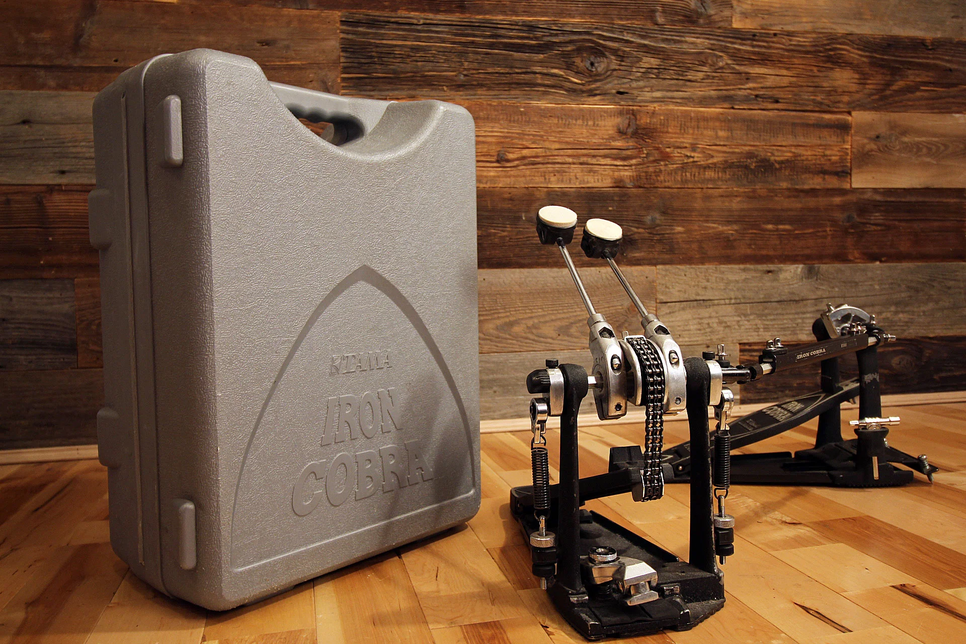 TAMA-IRON-COBRA-POWER-GLIDE-DOUBLE-PEDAL_05.jpg