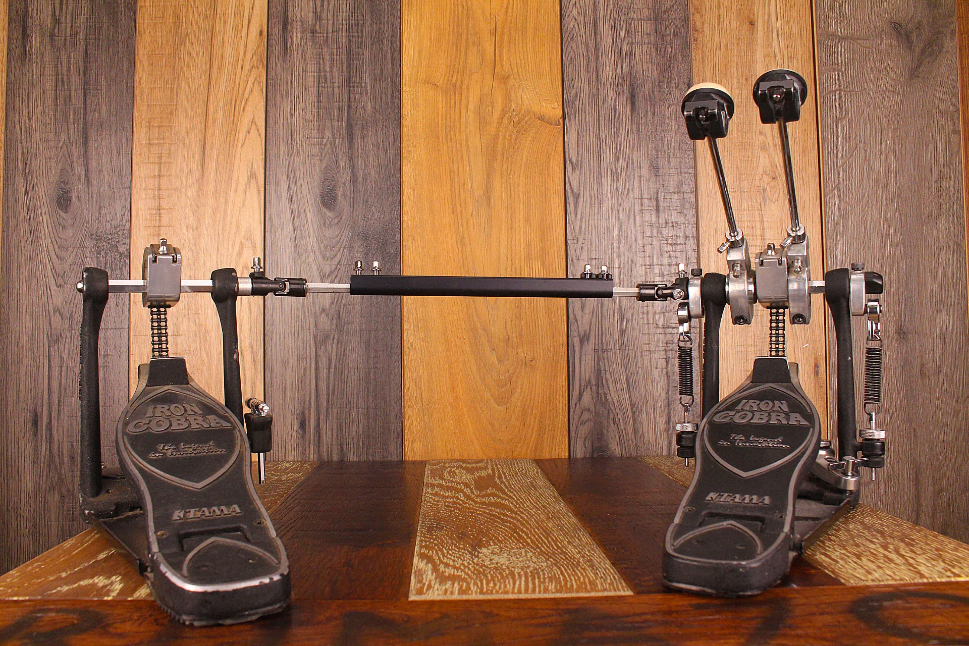 TAMA-IRON-COBRA-DBL-PEDAL_01.jpg