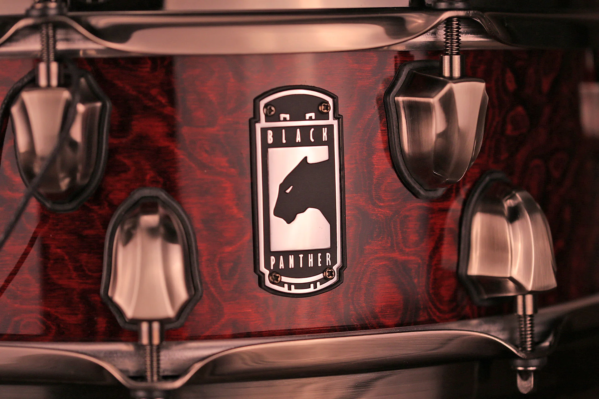 MAPEX-BLACK-PANTHER-THE-VERSATUS-14X4.58-SNARE-DRUM-CHERRY-RED-DRUMAZON_06.jpg
