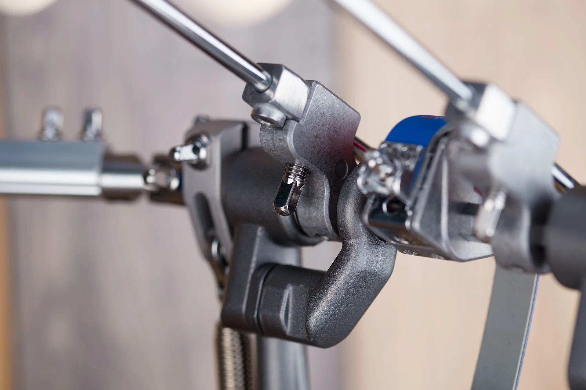 PEARL-P2052B-ELIMINATOR-REDLINE-BELT-DRIVE-DOUBLE-BASS-DRUM-PEDAL-RIGHT-FOOTED-DRUMAZON_10.jpg