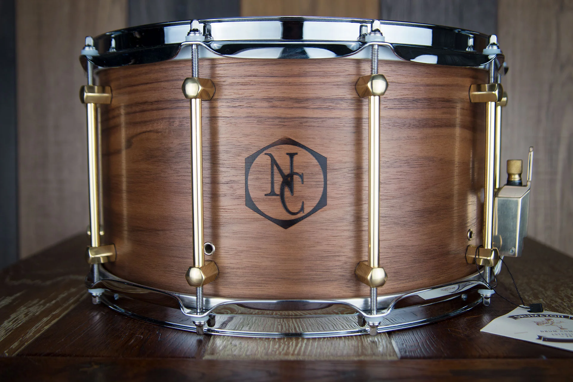 NOBLE-&-COOLEY-14X8-WALNUT-PLY-NATURAL-OIL-DRUMAZON_01.jpg