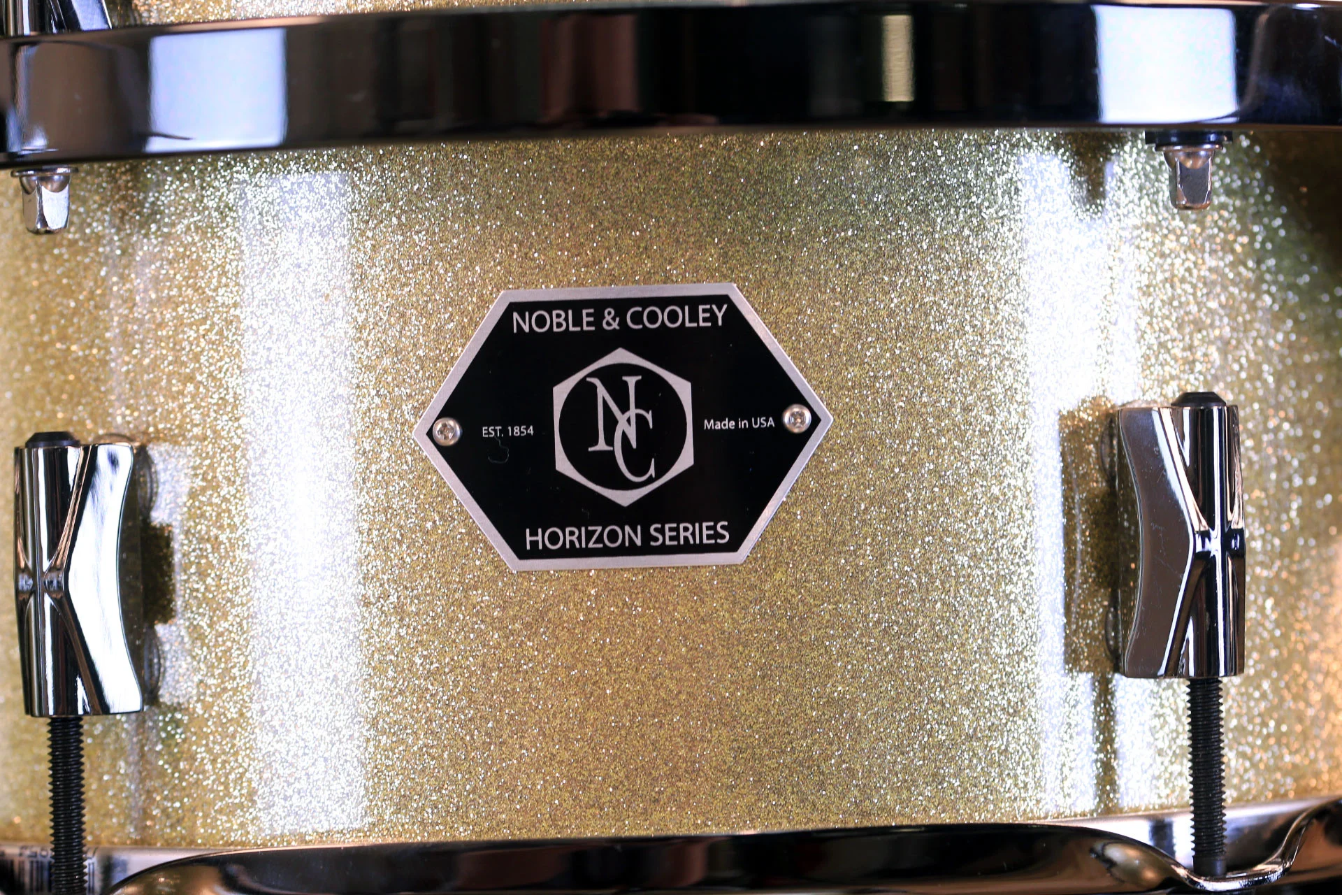 NOBLE-&-COOLEY-HORIZON-SERIES-DRUM-KIT-GOLD-SPARKLE-DRUMAZON_12.jpg