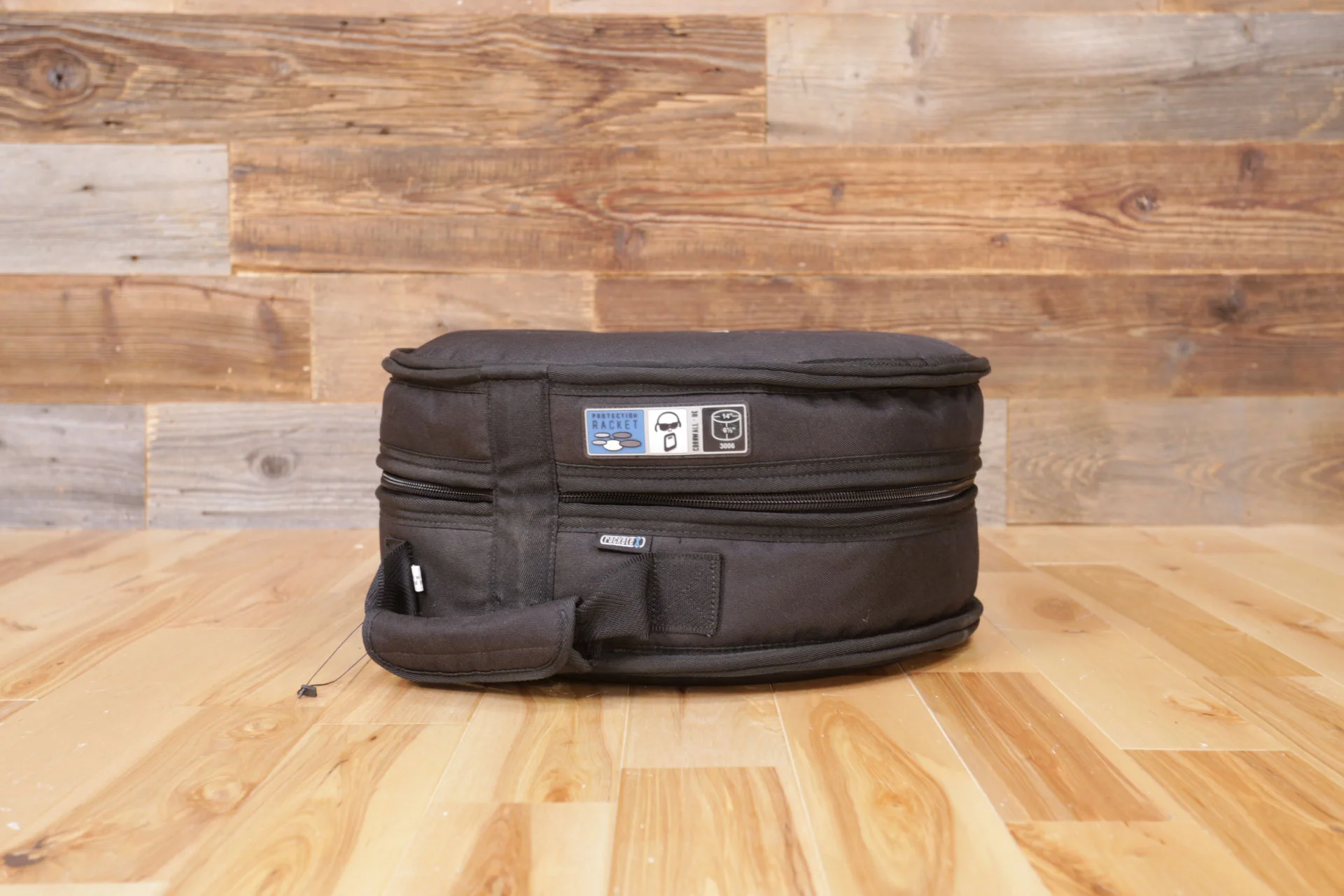 PROTECTION-RACKET-PRELOVED-NEW-STYLE-EXAMPLE-DRUMAZON_07.jpg