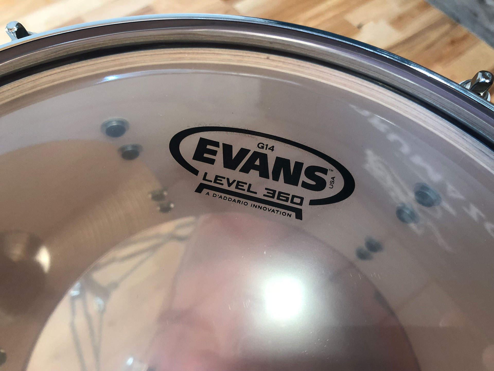 EVANS-LEVEL-360-G14-CLEAR-DRUM-HEAD-COPYRIGHT-DRUMAZON_02.jpg