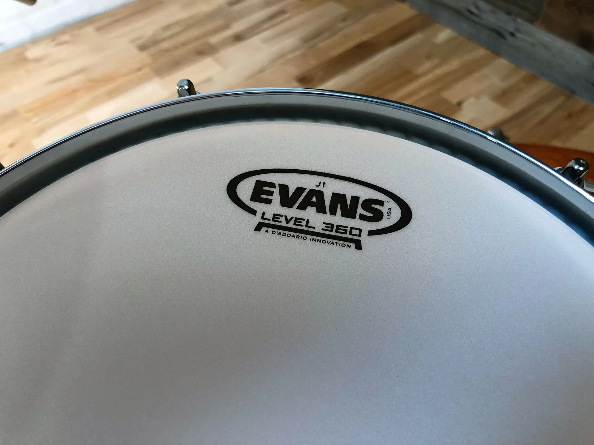 EVANS-LEVEL-360-J1-DRUM-HEAD-COPYRIGHT-DRUMAZON_02.jpg