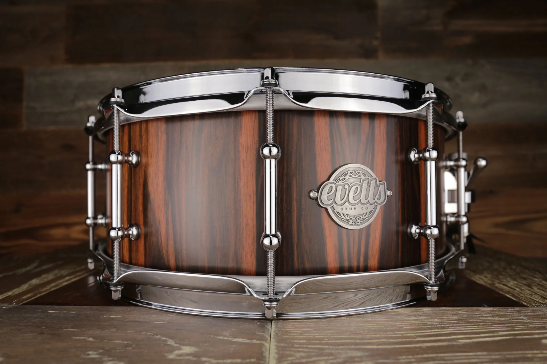 EVETTS-14X5.75-SPOTTED-GUM-SNARE-DRUM-EBONY-MACASSAR-DRUMAZON_02.jpg