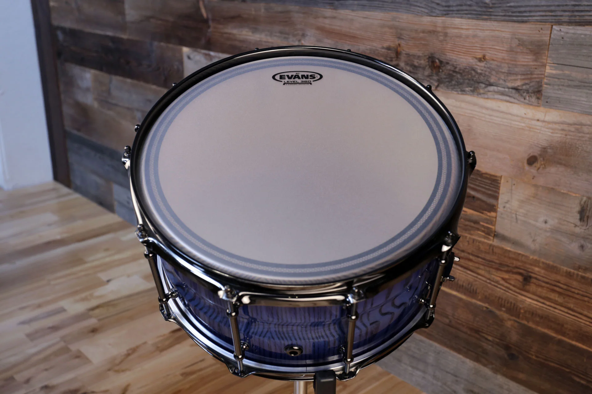 EVANS-LEVEL-360-EC-SNARE-DRUM-HEAD-COPYRIGHT-DRUMAZON_03.jpg