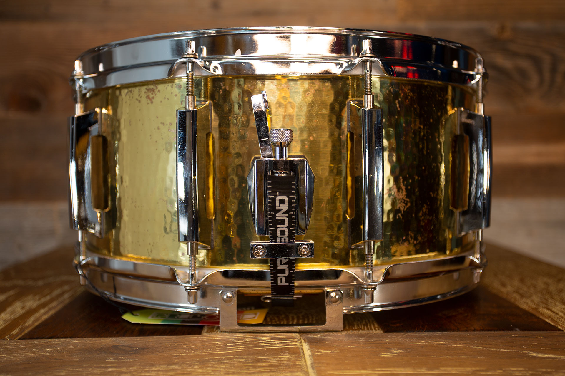 PEARL-CUSTOM-CLASSIC-HAMMERED-BRASS-14X6.5-SNARE-DRUM-DRUMAZON_02.jpg