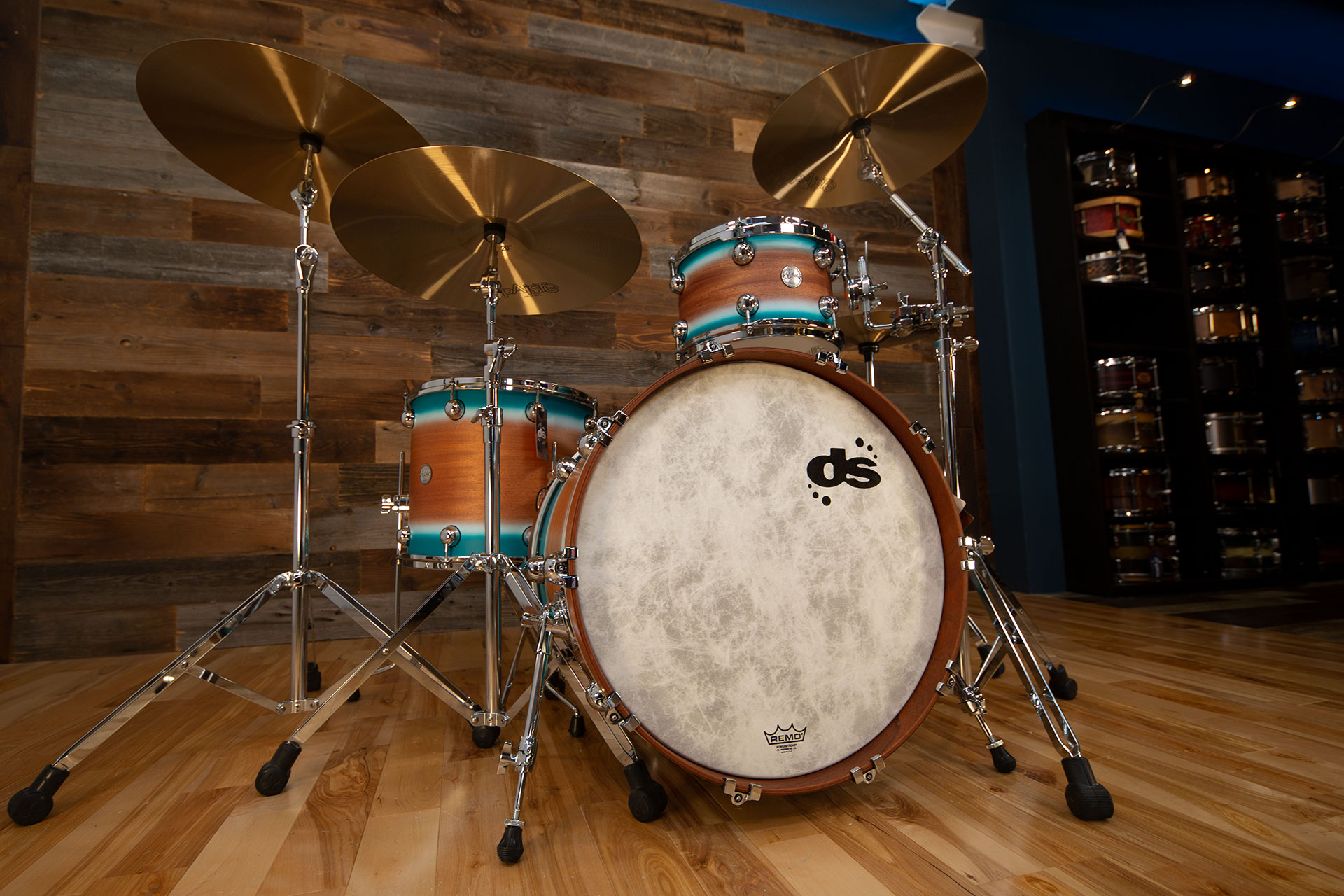 DS-REBEL-ALL-MAHOGANY-SURF-DUCO-DRUMAZON_06.jpg