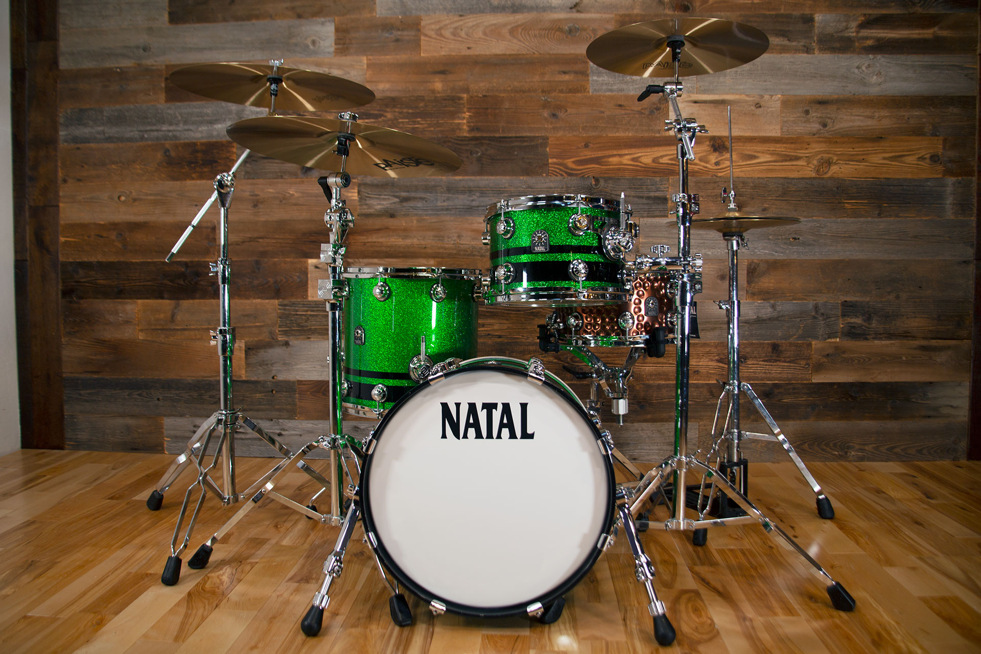 NATAL-CAFE-RACER-TRADITIONAL-JAZZ-TJ-GREEN-SPARKLE-WITH-BLACK-SPARKLE-DOUBLE-SPLIT-DRUMAZON_01.jpg