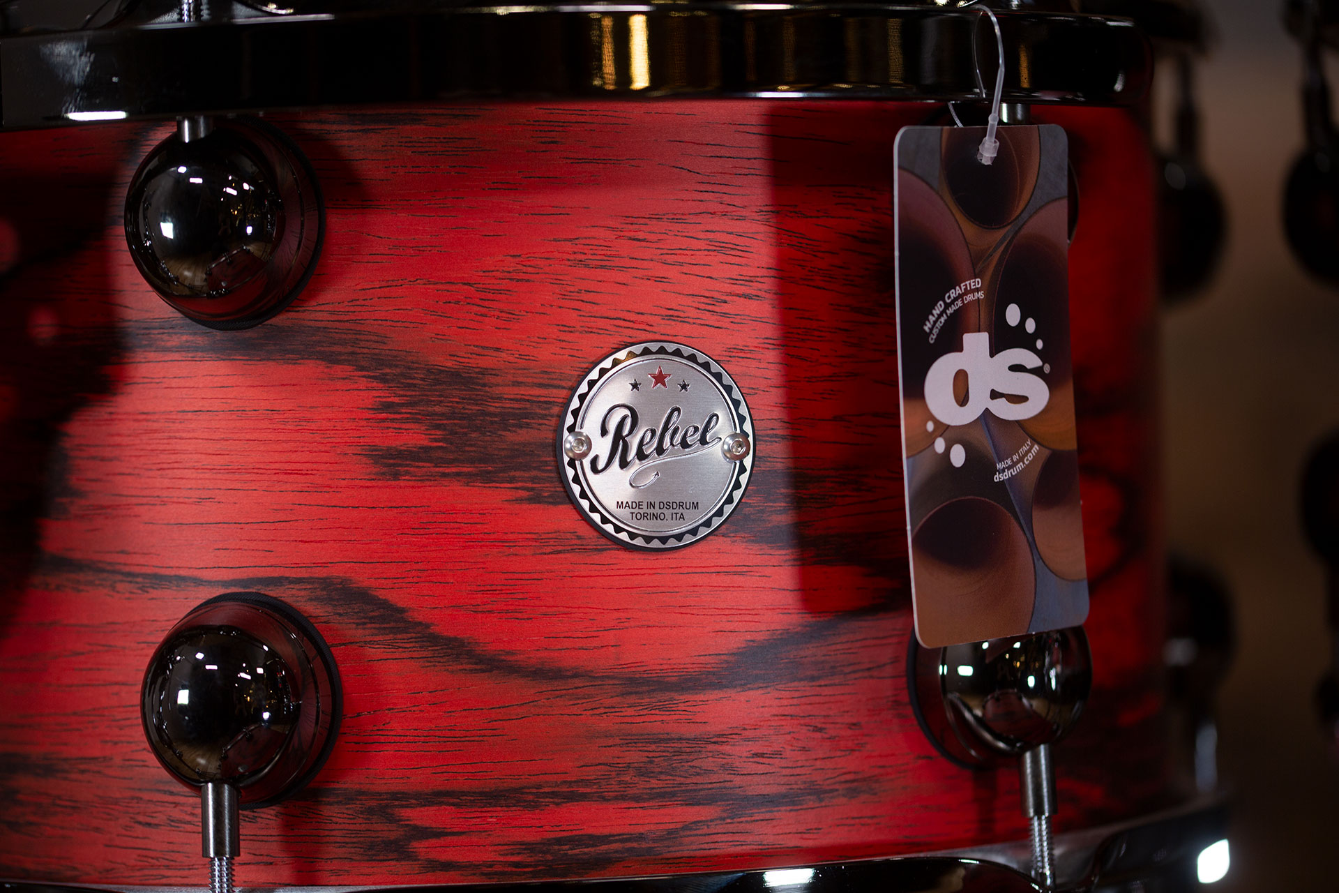 DS-ALL-BIRCH-RED-PINE-EXOTIC-5-PIECE-DRUM-KIT-DRUMAZON_04.jpg