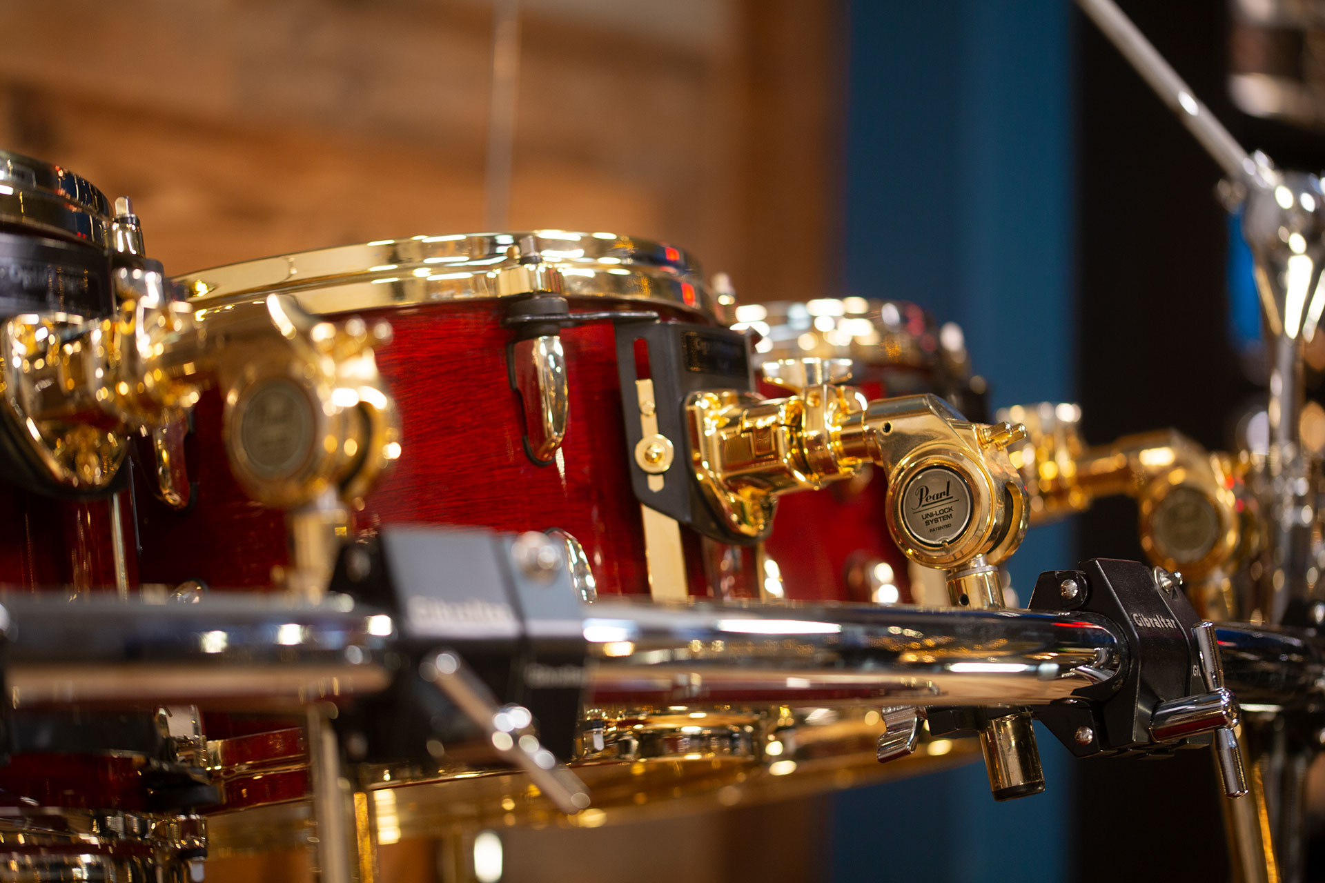 PEARL-MASTERS-MHX-MAHOGANY-CLASSIC-RED-MAHOGANY-GOLD-HARDWARE-DRUMAZON_15.jpg