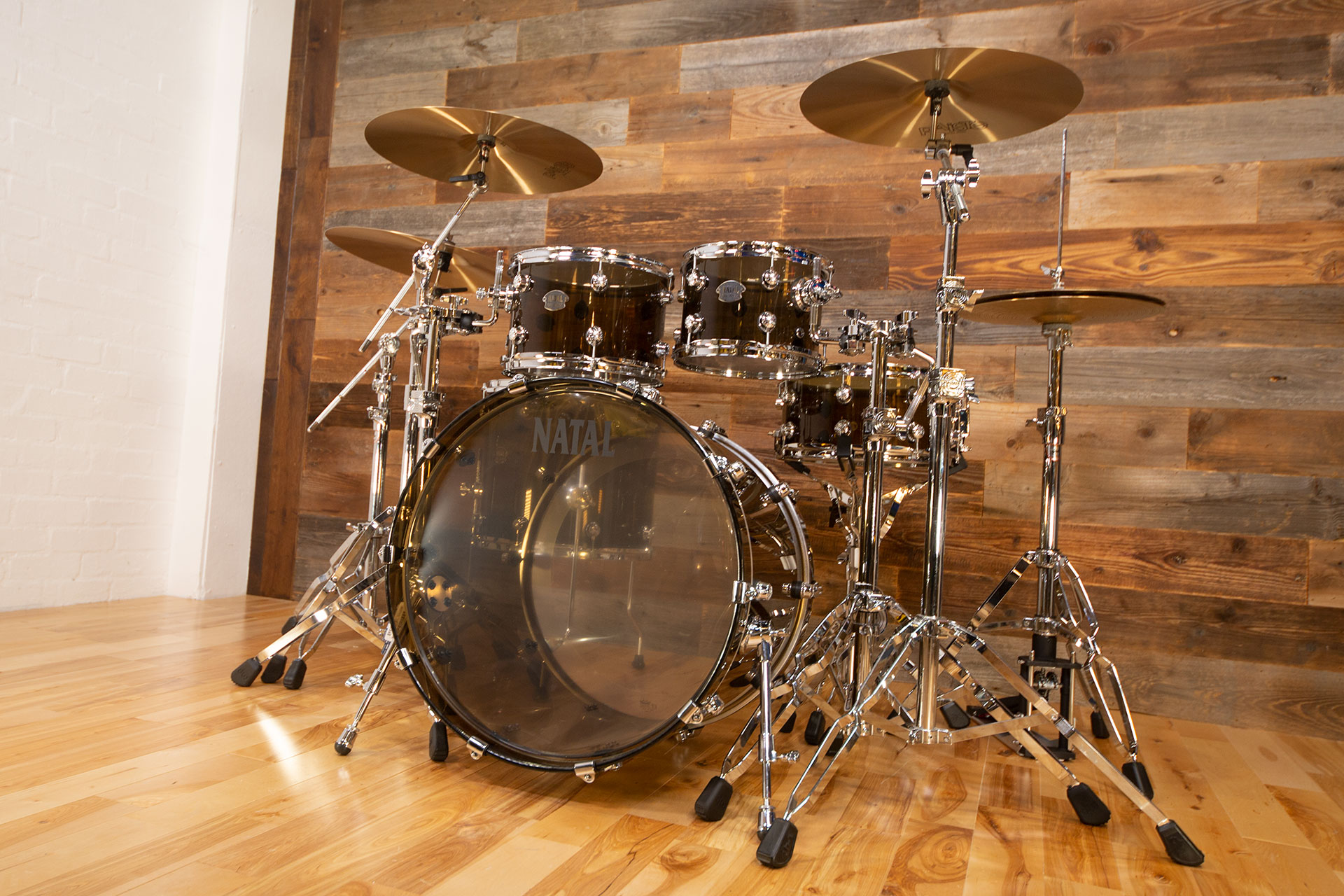 NATAL-ARCADIA-ACRYLIC-DRUM-KIT-TRANSPARENT-GREY-DRUMAZON_07.jpg