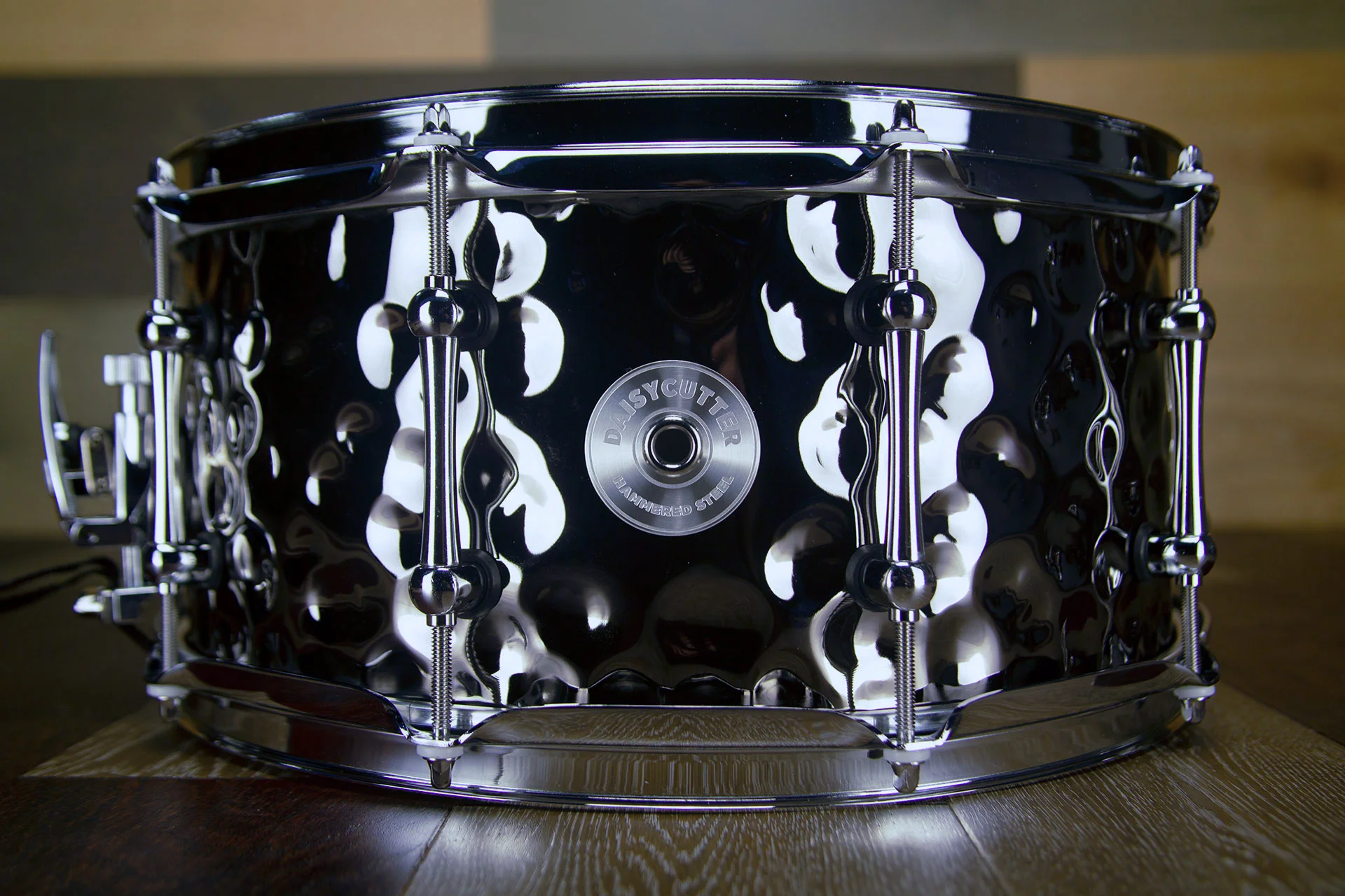 MAPEX-ARMORY-14X6.5-HAMMERED-STEEL-DAISY-CUTTER-SNARE-DRUM-DRUMAZON_04.jpg