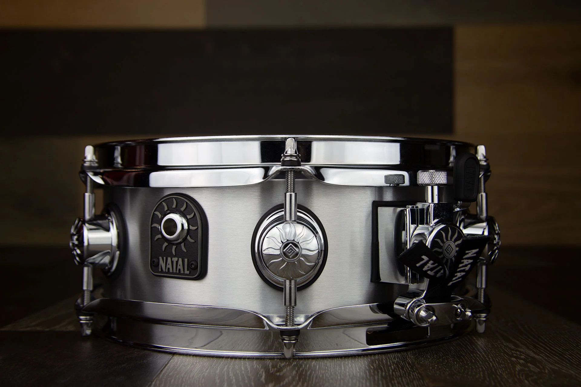 NATAL-ORIGINALS-ALUMINIUM-10X4-SNARE-DRUM-DRUMAZON_02.jpg