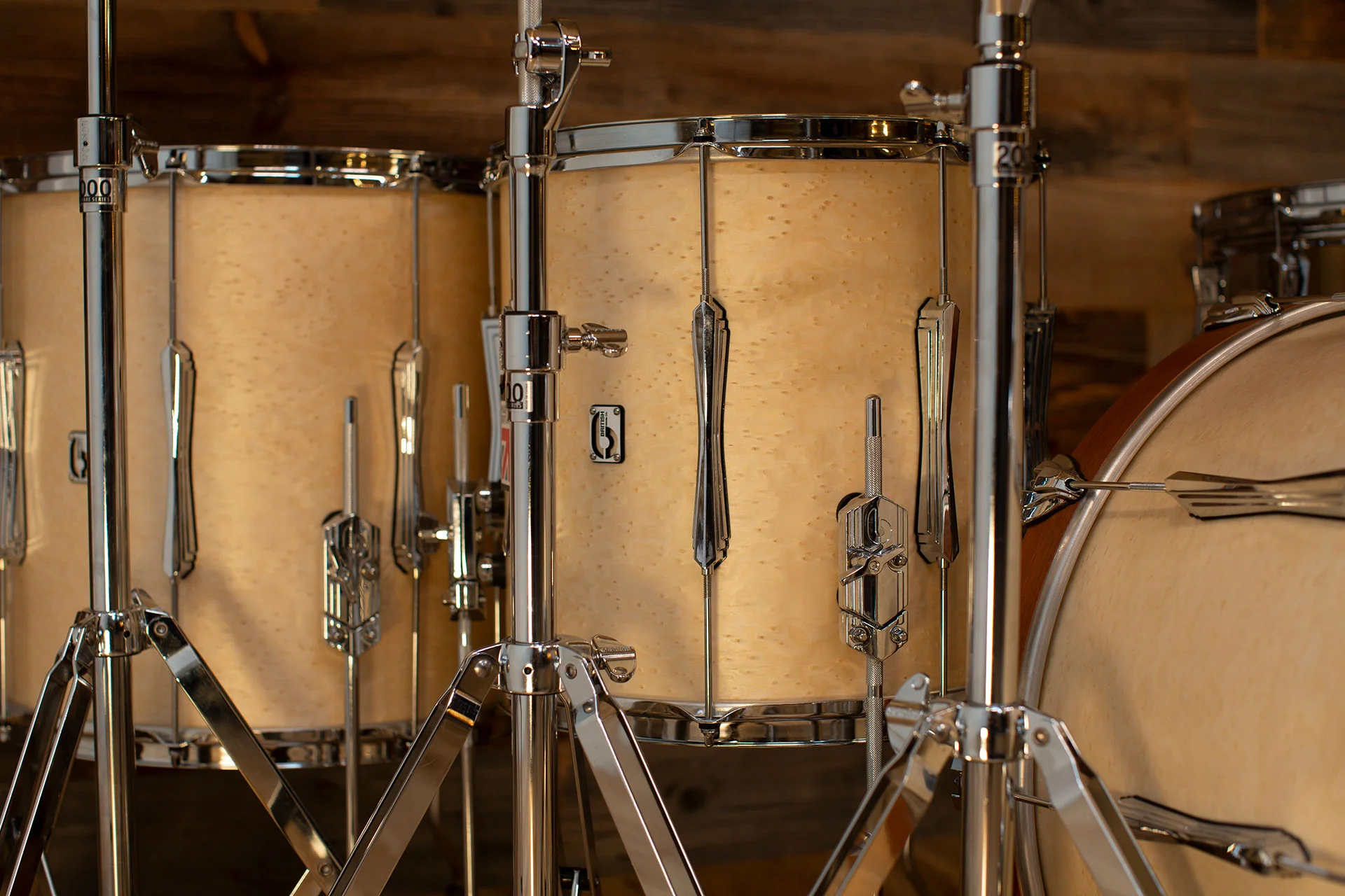 BRITISH-DRUM-CO-BDC-LOUNGE-SERIES-4-PIECE-DRUM-KIT-WILTSHIRE-WHITE-DRUMAZON_17.jpg