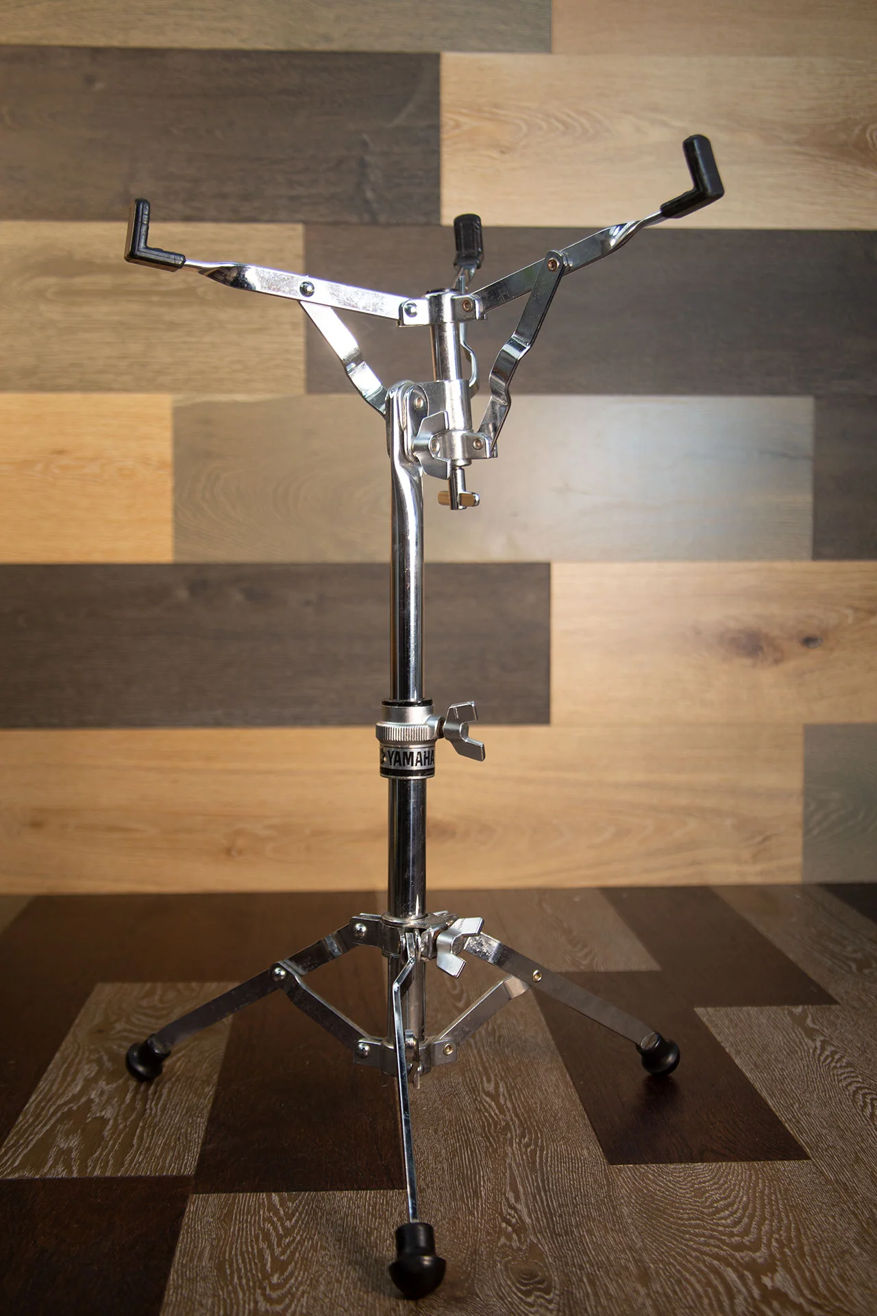 YAMAHA-SS-710-SNARE-DRUM-STAND-DRUMAZON_01.jpg