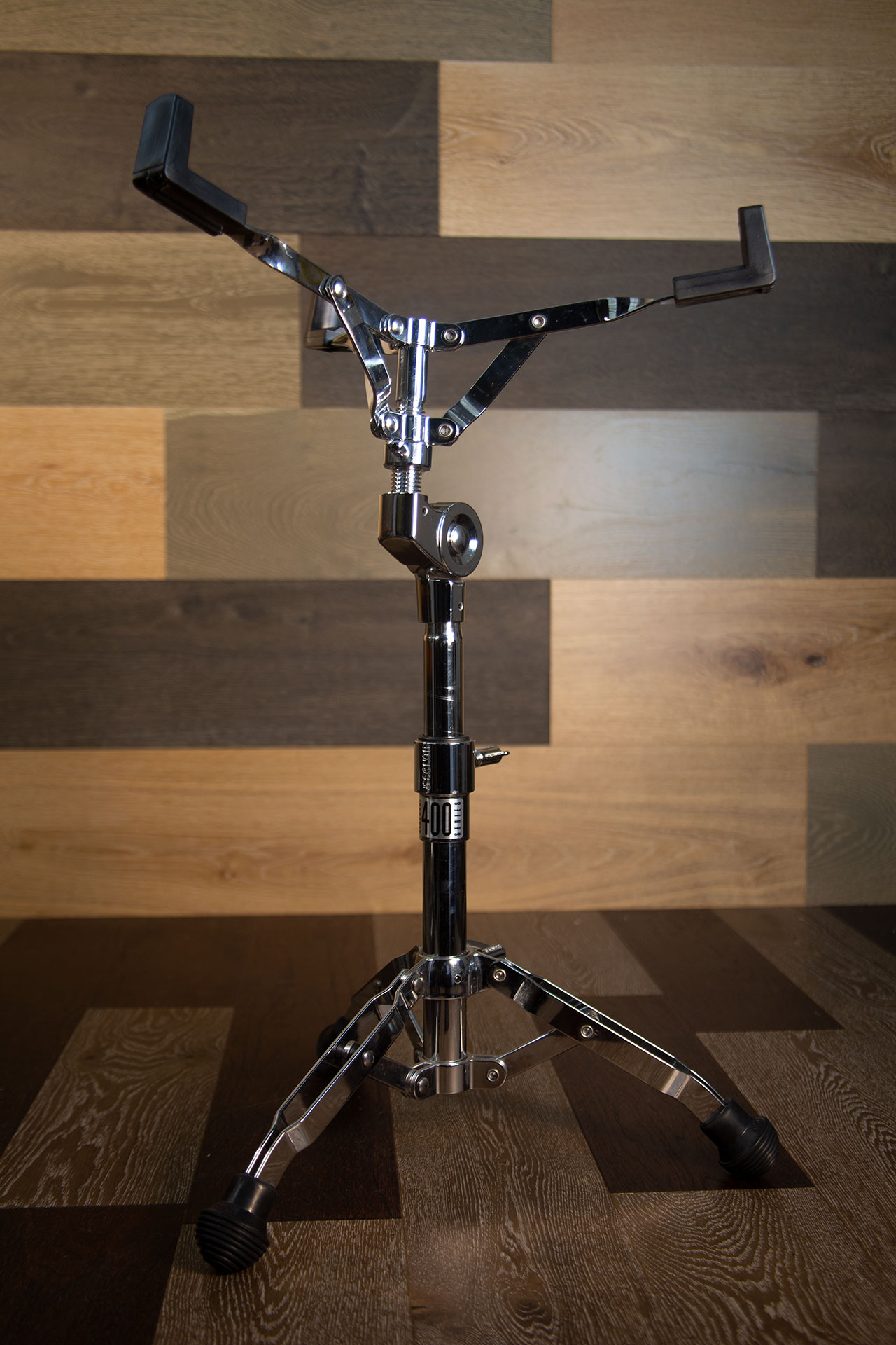 SONOR-SS400-OLD-STYLE-SNARE-DRUM-STAND-DRUMAZON_01.jpg