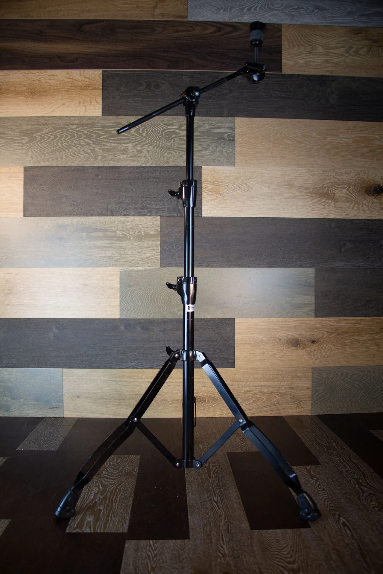 MAPEX-B800EB-ARMORY-BLACK-BOOM-CYMBAL-STAND-DRUMAZON_01.jpg