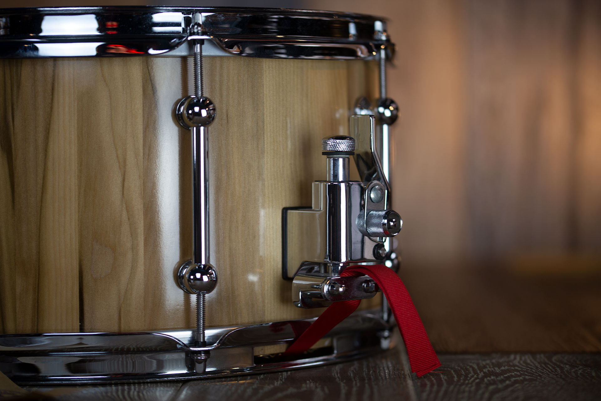 SIA-13X7-BLACKHEART-SOLID-STAVE-SHELL-SNARE-DRUM-DRUMAZON_05.jpg