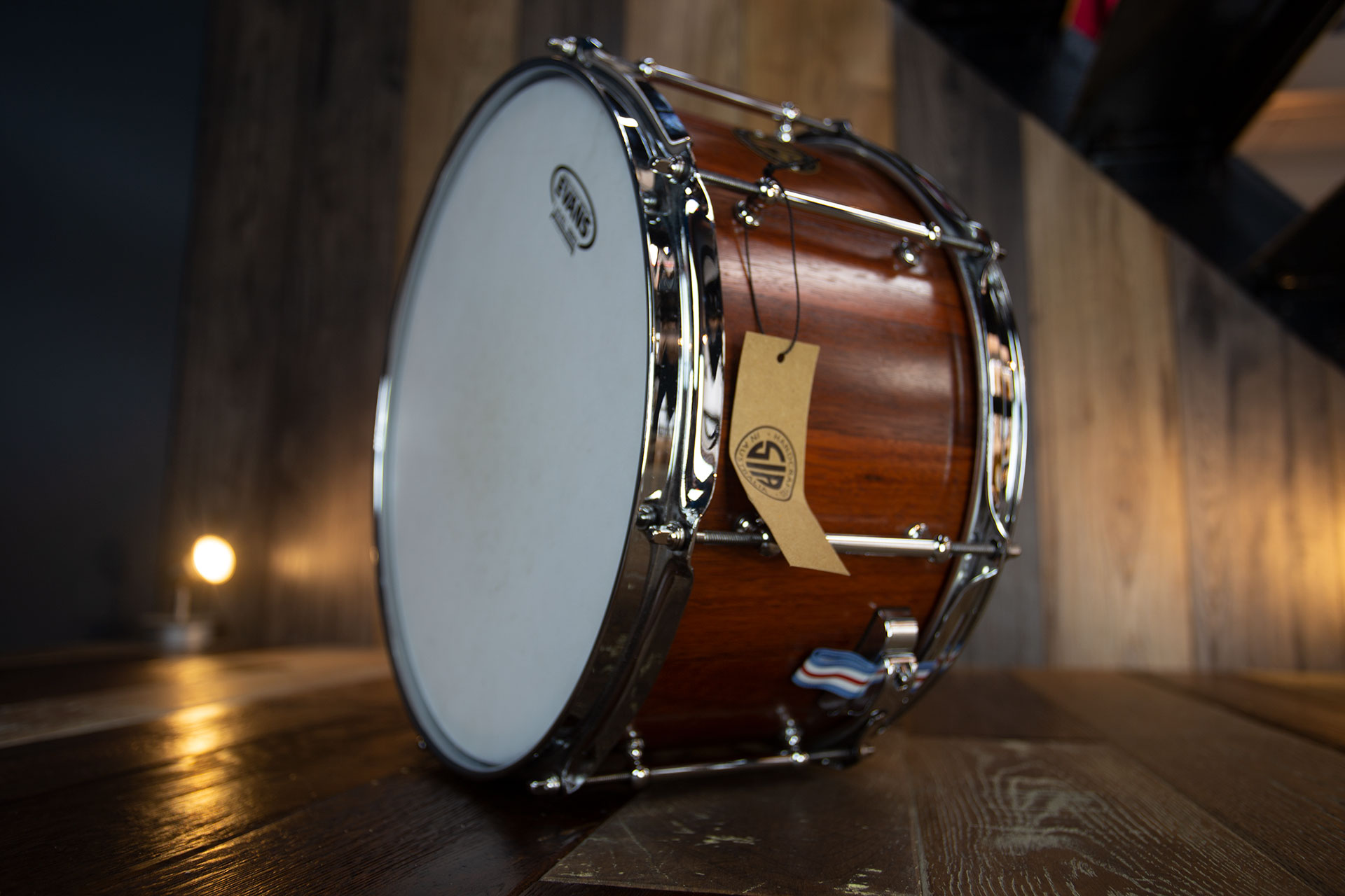 SIA-13X7-JARRAH-SOLID-STAVE-SHELL-SNARE-DRUM-DRUMAZON_05.jpg