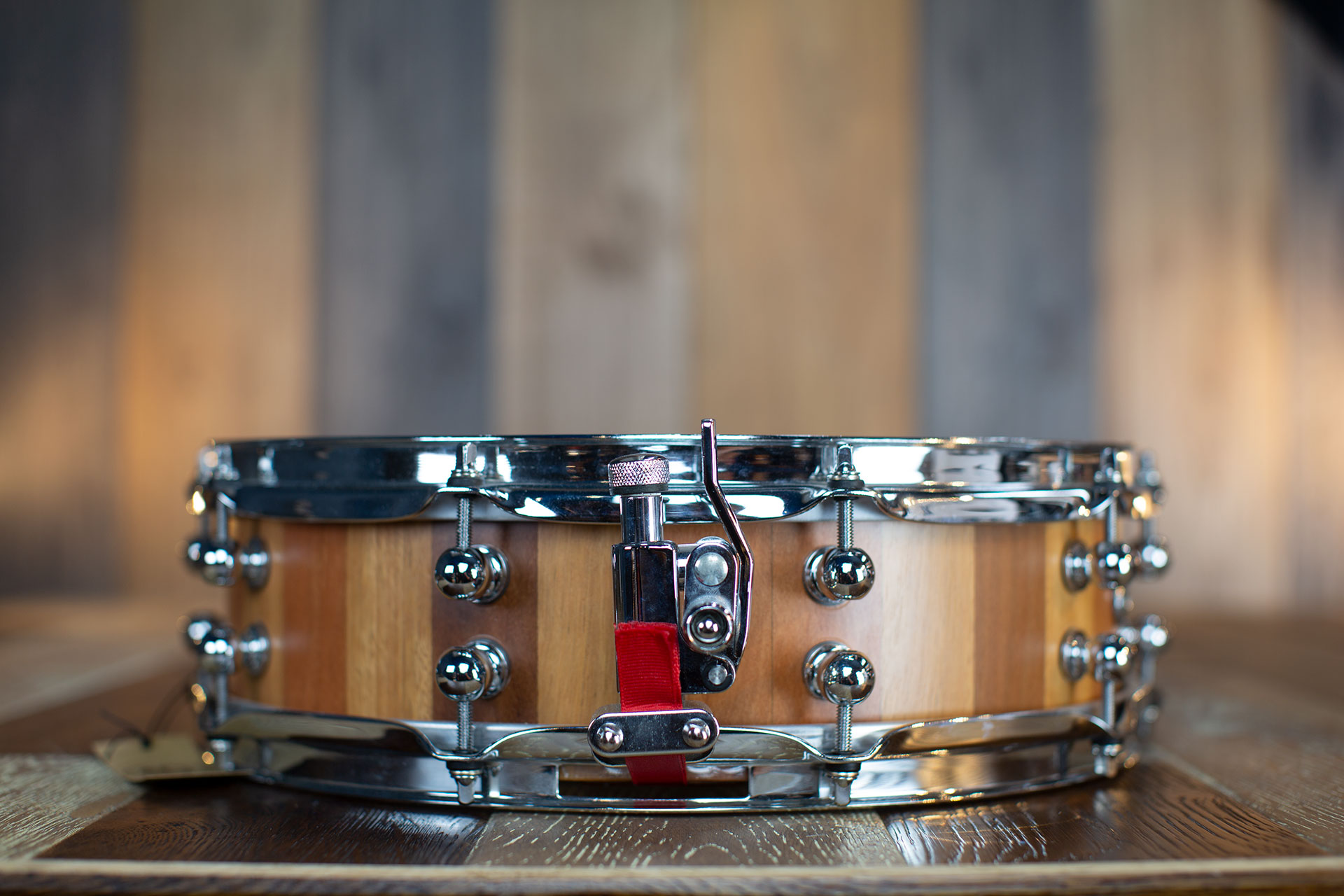 SIA-14X4-BLACK-BUTT-SOLID-STAVE-SHELL-SNARE-DRUM-DRUMAZON_03.jpg