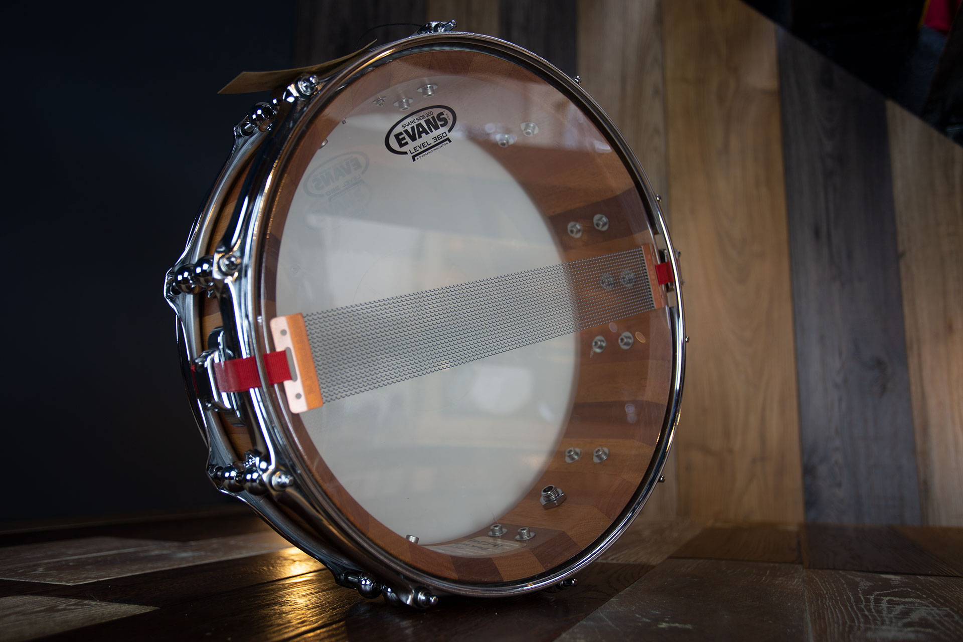 SIA-14X4-BLACK-BUTT-SOLID-STAVE-SHELL-SNARE-DRUM-DRUMAZON_06.jpg
