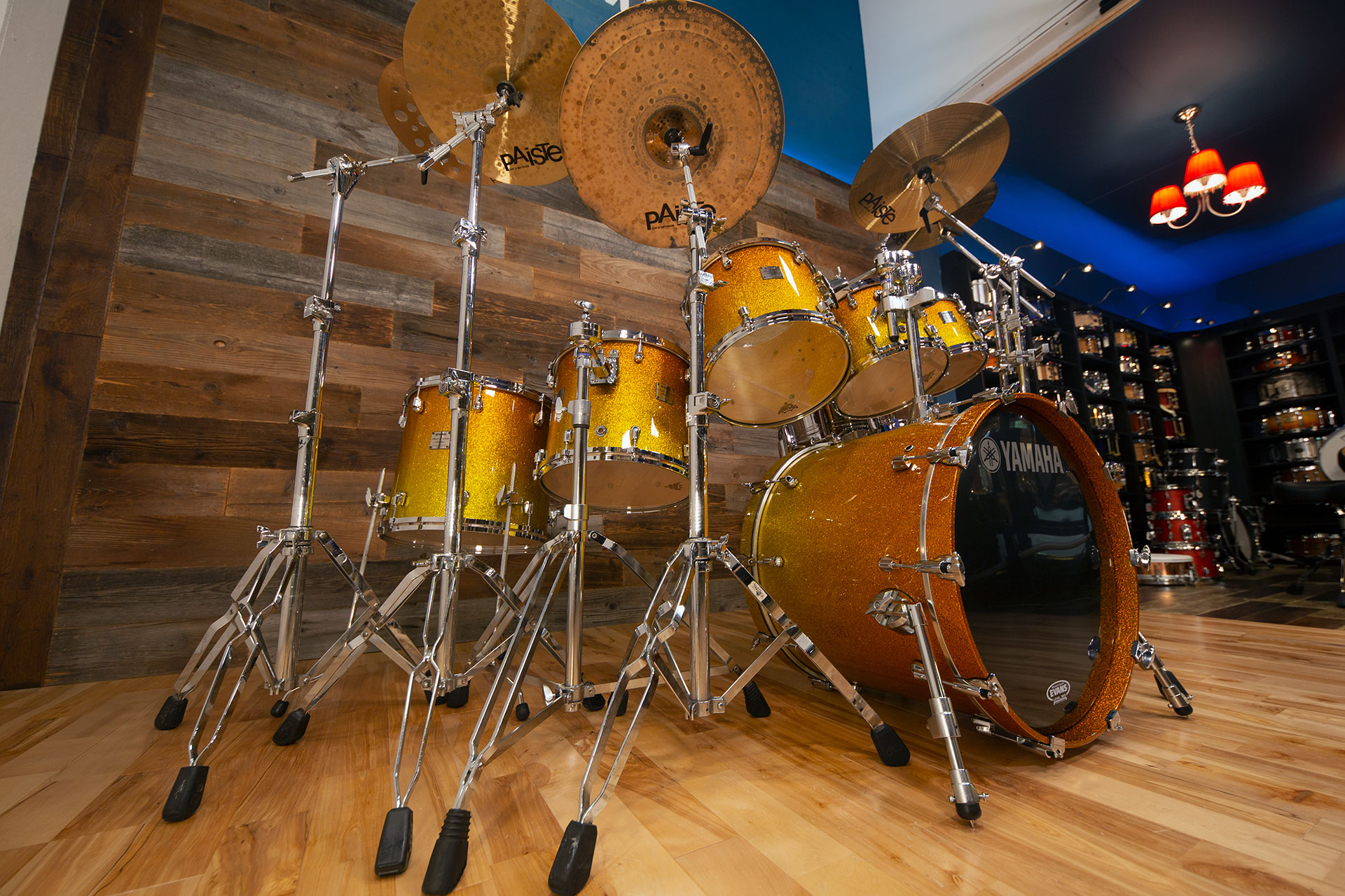 YAMAHA-ABSOLUTE-MAPLE-NOUVEAU-6-PIECE-DRUM-KIT-YELLOW-SPARKLE-FADE-DRUMAZON_08.jpg