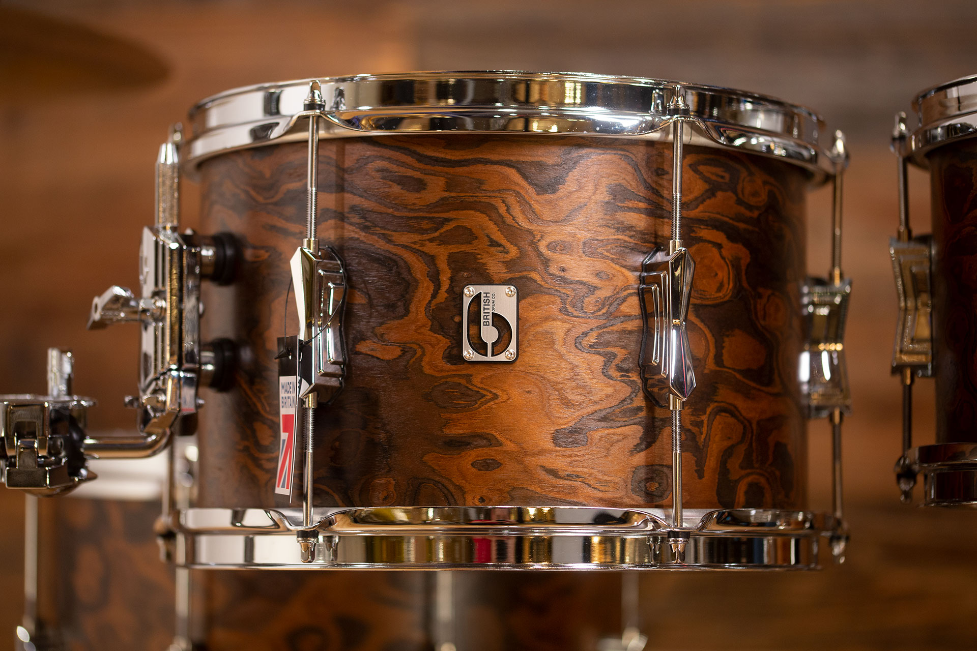 BRITISH-DRUM-CO-BDC-LOUNGE-SERIES-4-PIECE-DRUM-KIT-WINDSOR-DARK-DRUMAZON_19.jpg