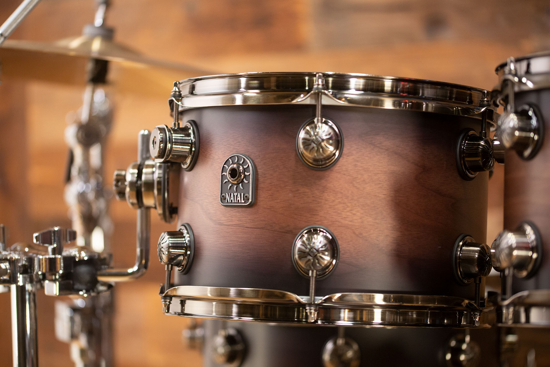 NATAL-ORIGINALS-WALNUT-6-PIECE-DRUM-KIT-VINTAGE-BURST-DRUMAZON_18.jpg