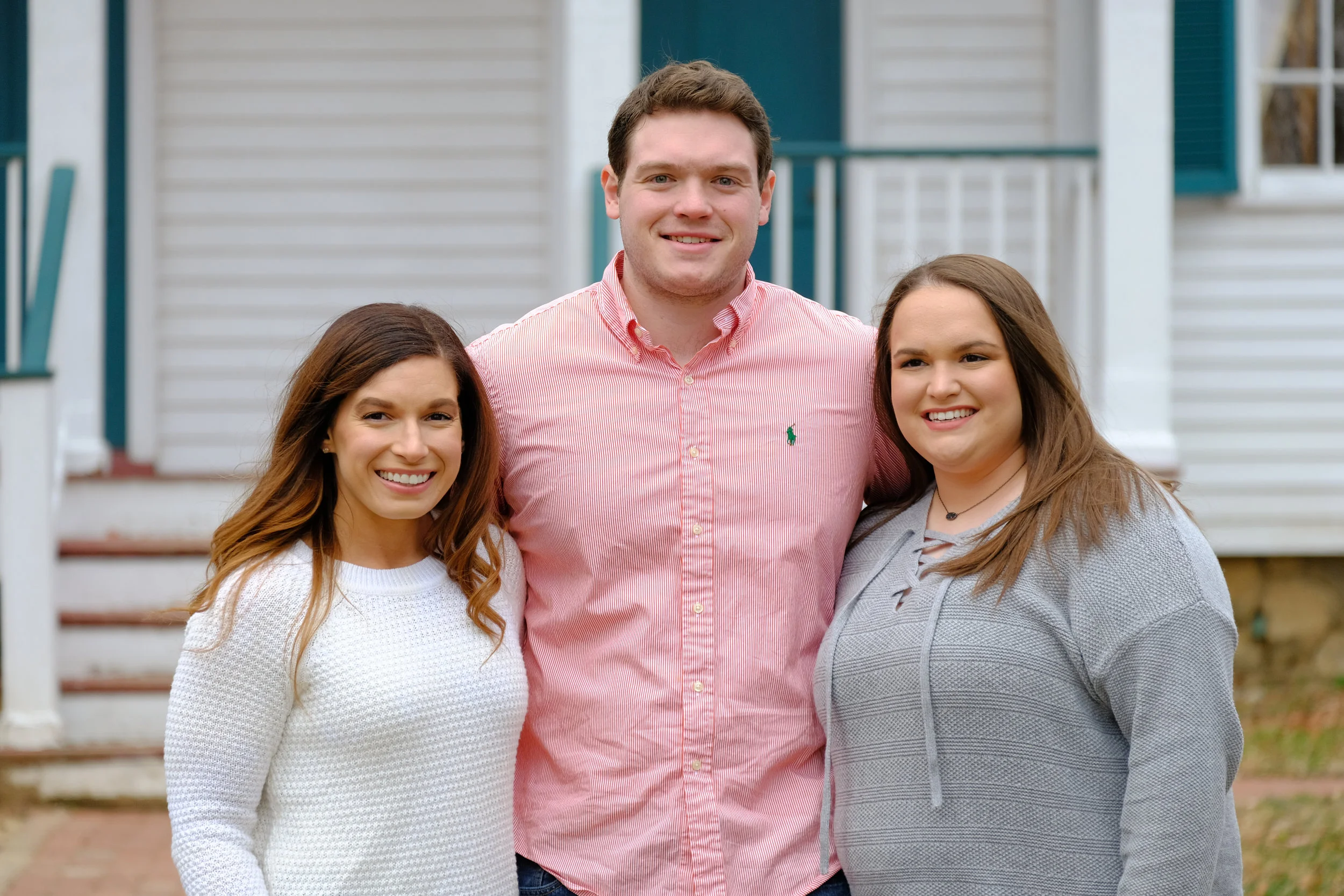 Kaitlyn, Jonathan, and Emily Murphy © Lisa Murphy