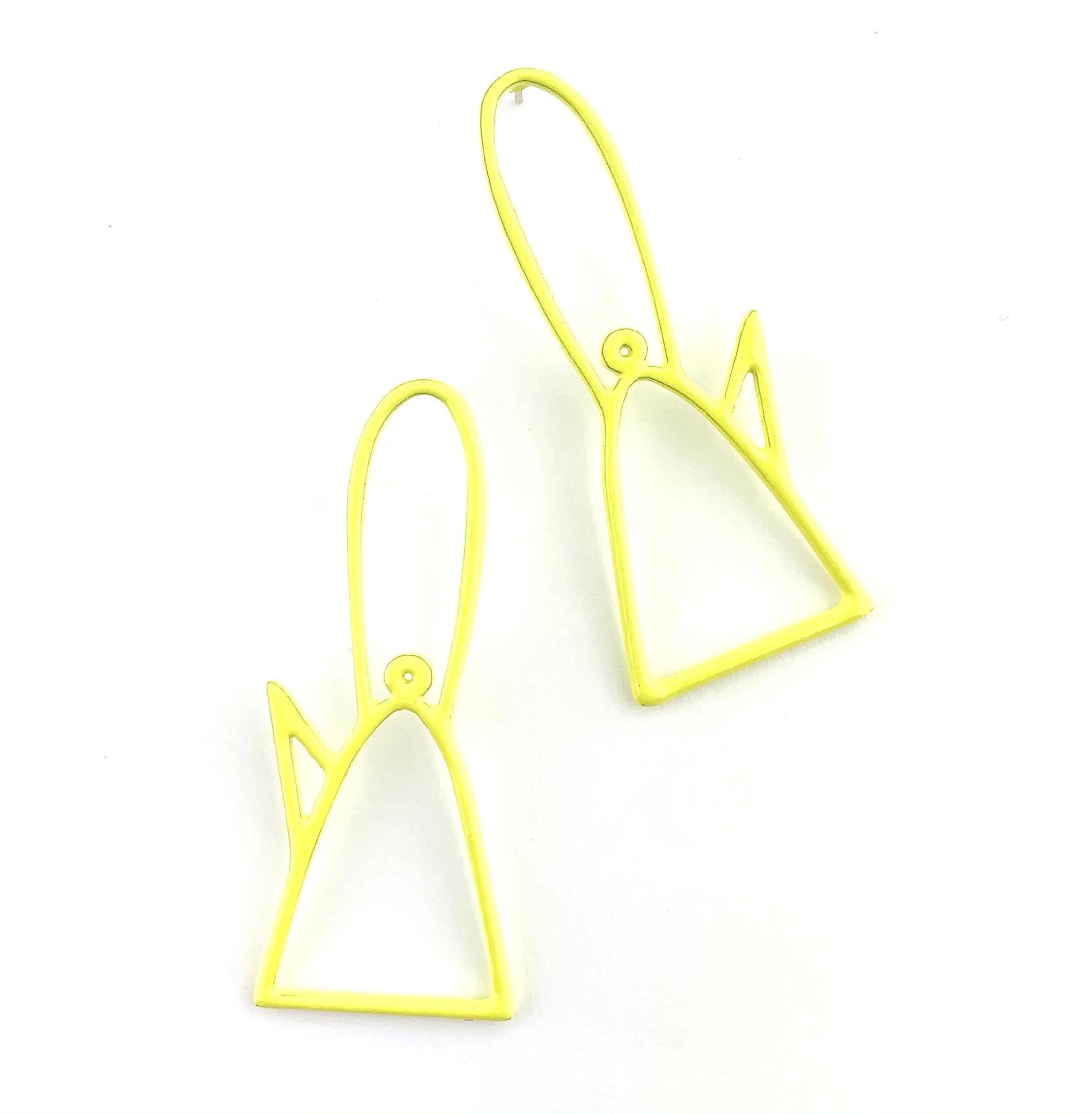 4D94CC4F-A6CD-445E-856E-5C410F3D023F