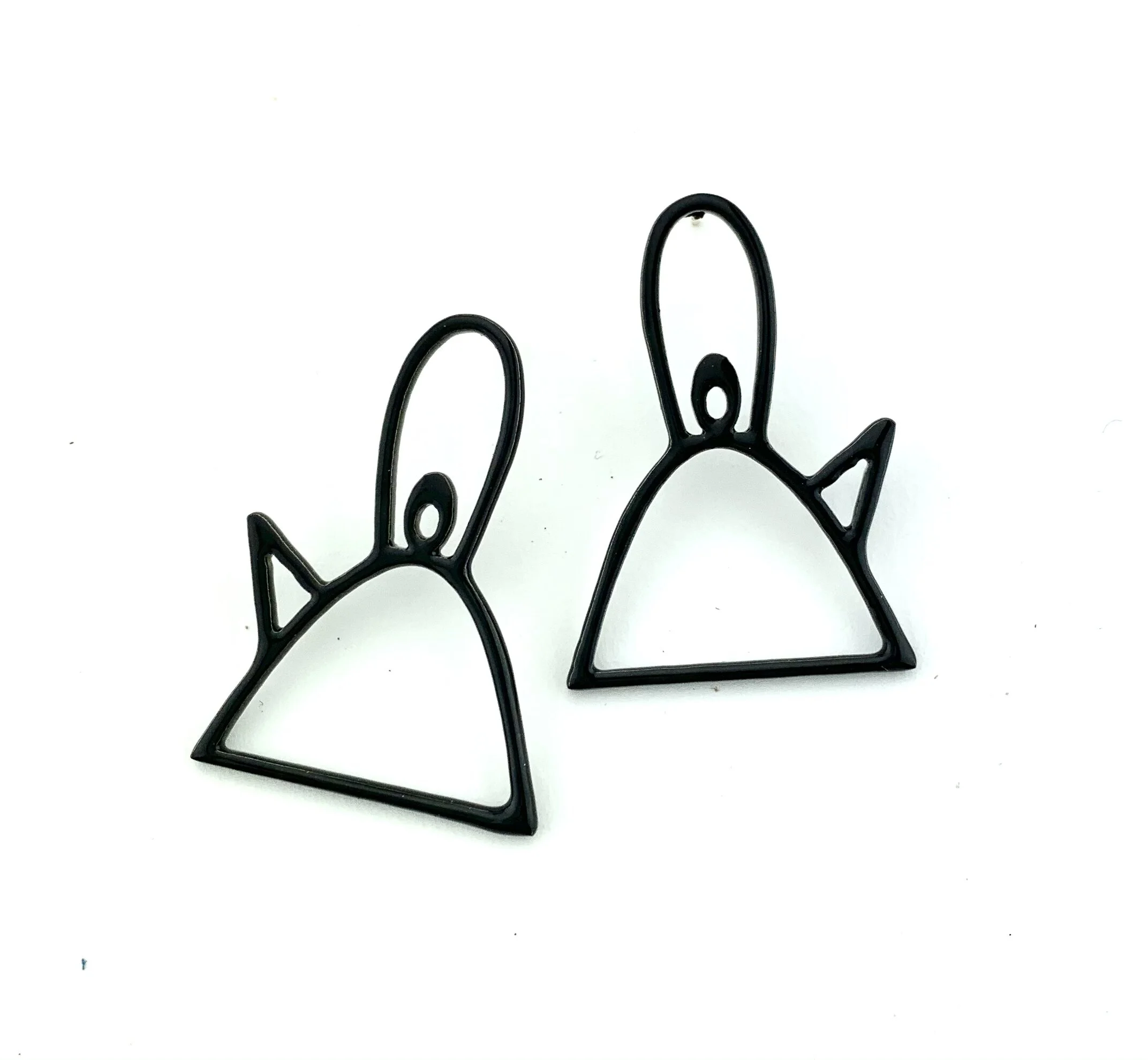 8660ECC3-B959-4DBB-9F80-A70B61373417