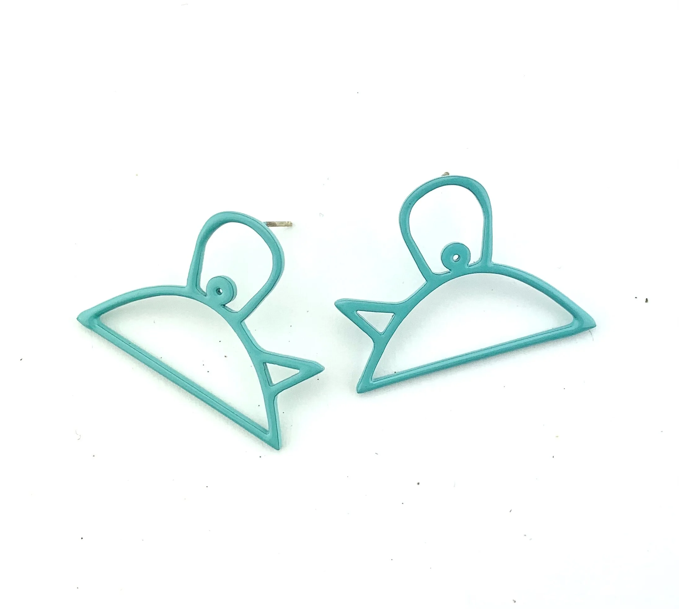 449AEC35-1F84-4323-A63D-FA10E7F211AE