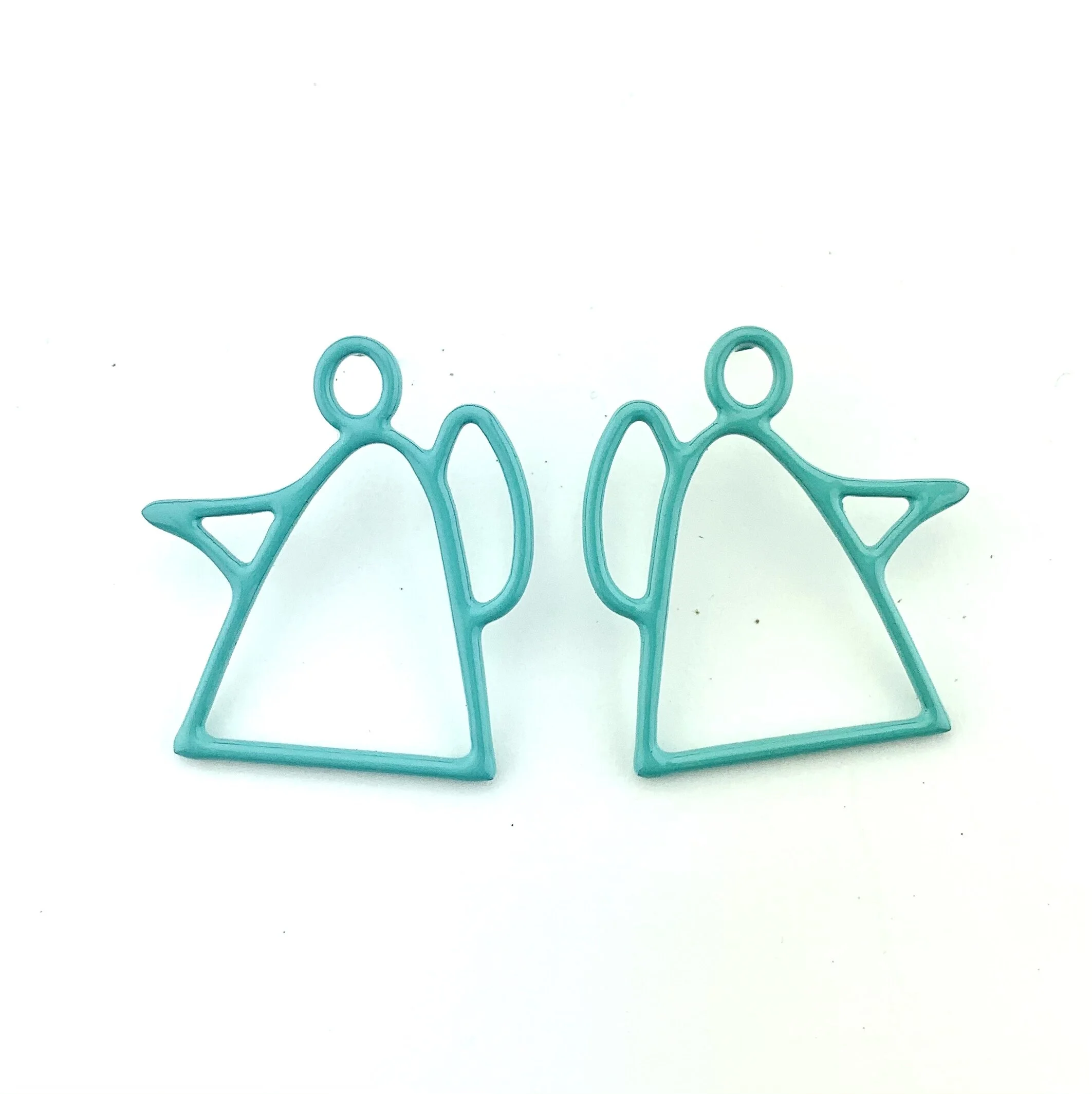 139938EE-01E1-4F04-BCBF-F0088632259A