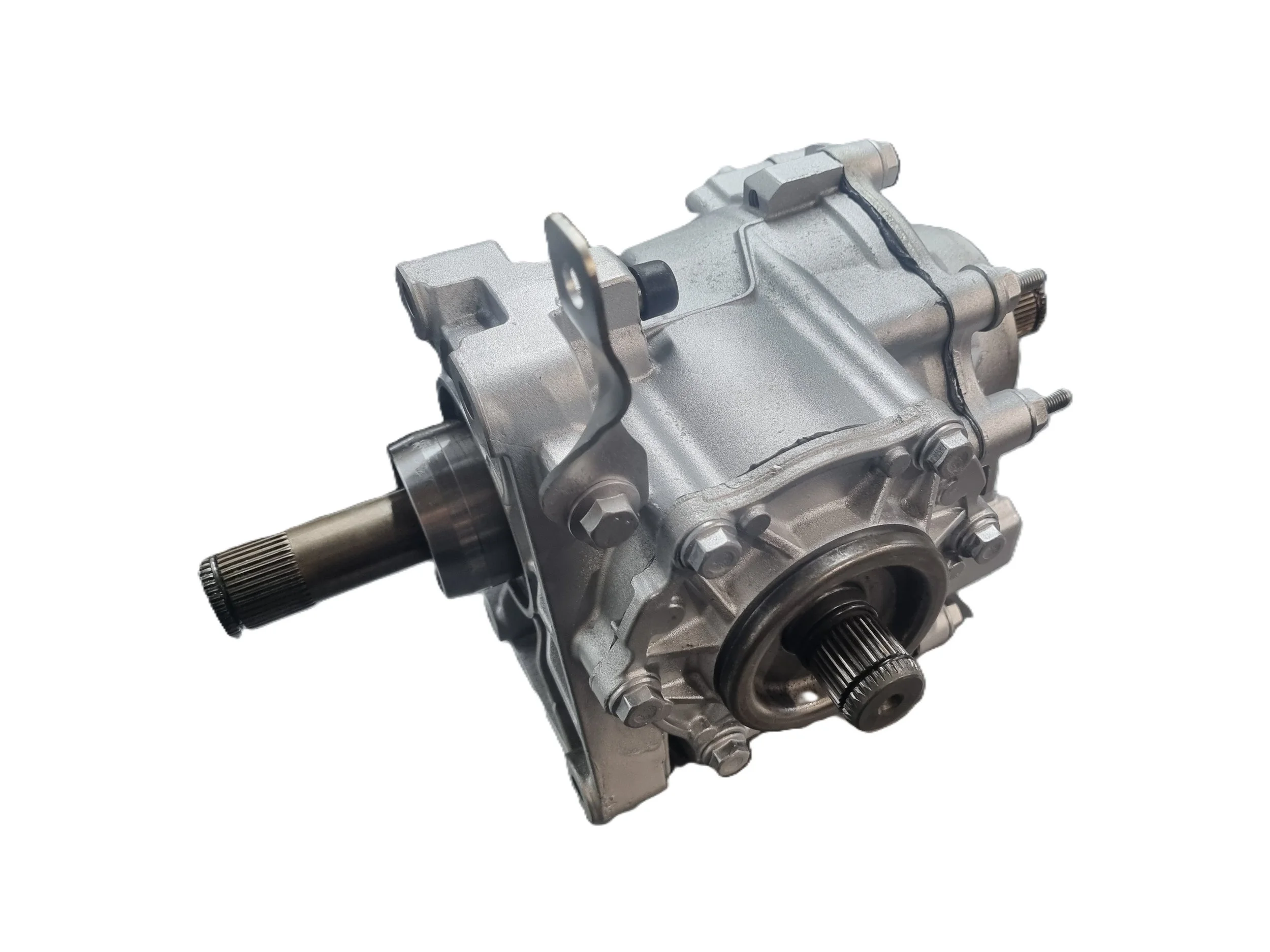 Audi RS3 Transfer Case Failures due to Bearing Noise and Leaks
