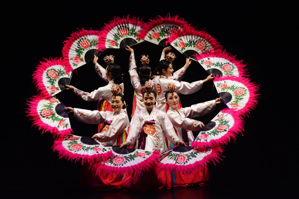 The Met Lunar New Year Festival: Year of The Rooster — Korean Cultural  Center New York