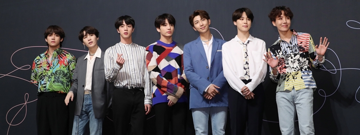 BTS, Red Velvet, Pentagon and IU on Dec. 11 had their songs included in Billboard’s 100 Best Songs of 2018. BTS is shown here at a news conference promoting its third album, ”Love Yourself 轉 Tear.” (Yonhap News)