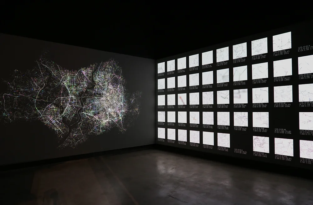 Haru Ji & Graham Wakefield, Infranet , AI/AL data art installation. Courtesy of the artist.