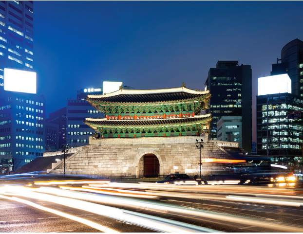 Sungnyemun Gate Seoul, the capital of the Joseon dynasty, was protected by a long stone wall with eight gates. Sungnyemun (Namdaemun or South Gate), literally meaning the “Gate of Exalted Ceremonies,” is the Korean National Treasure No. 1.