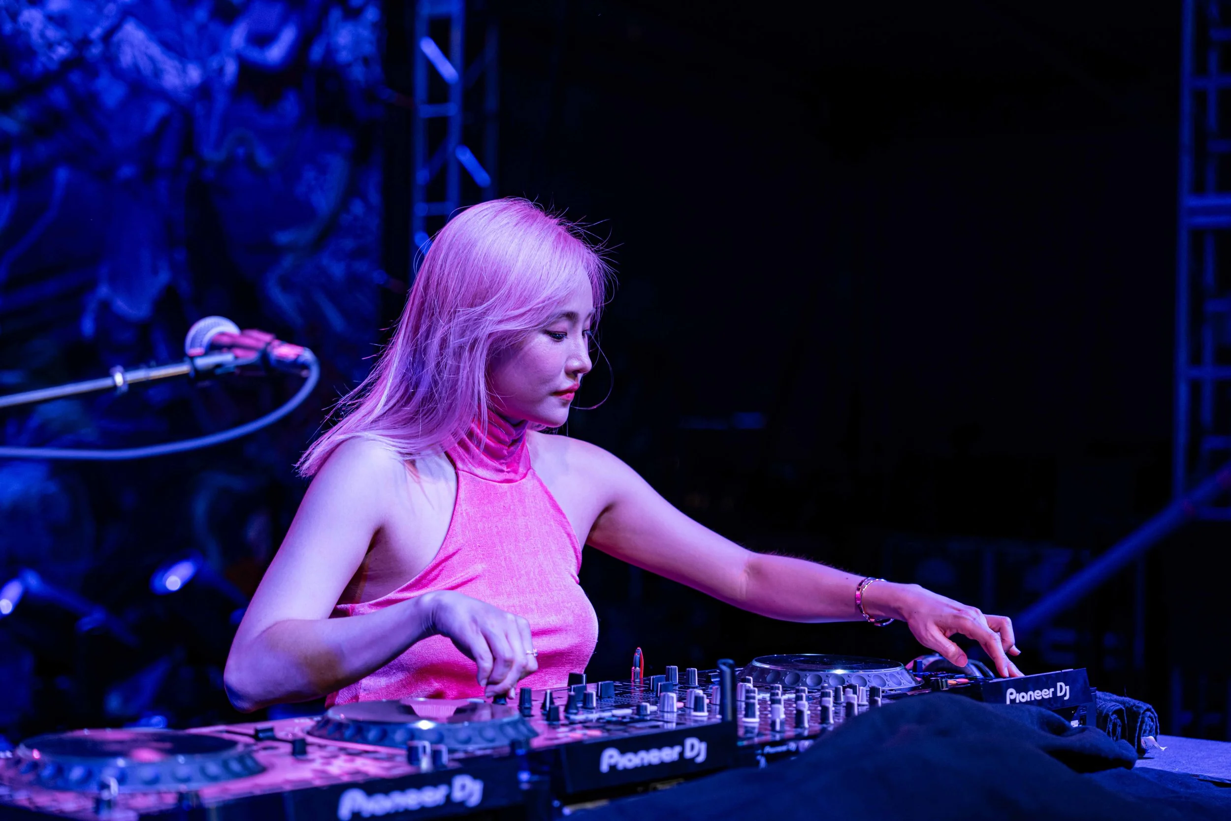 Silent Disco DJ Peach — Korean Cultural Center New York