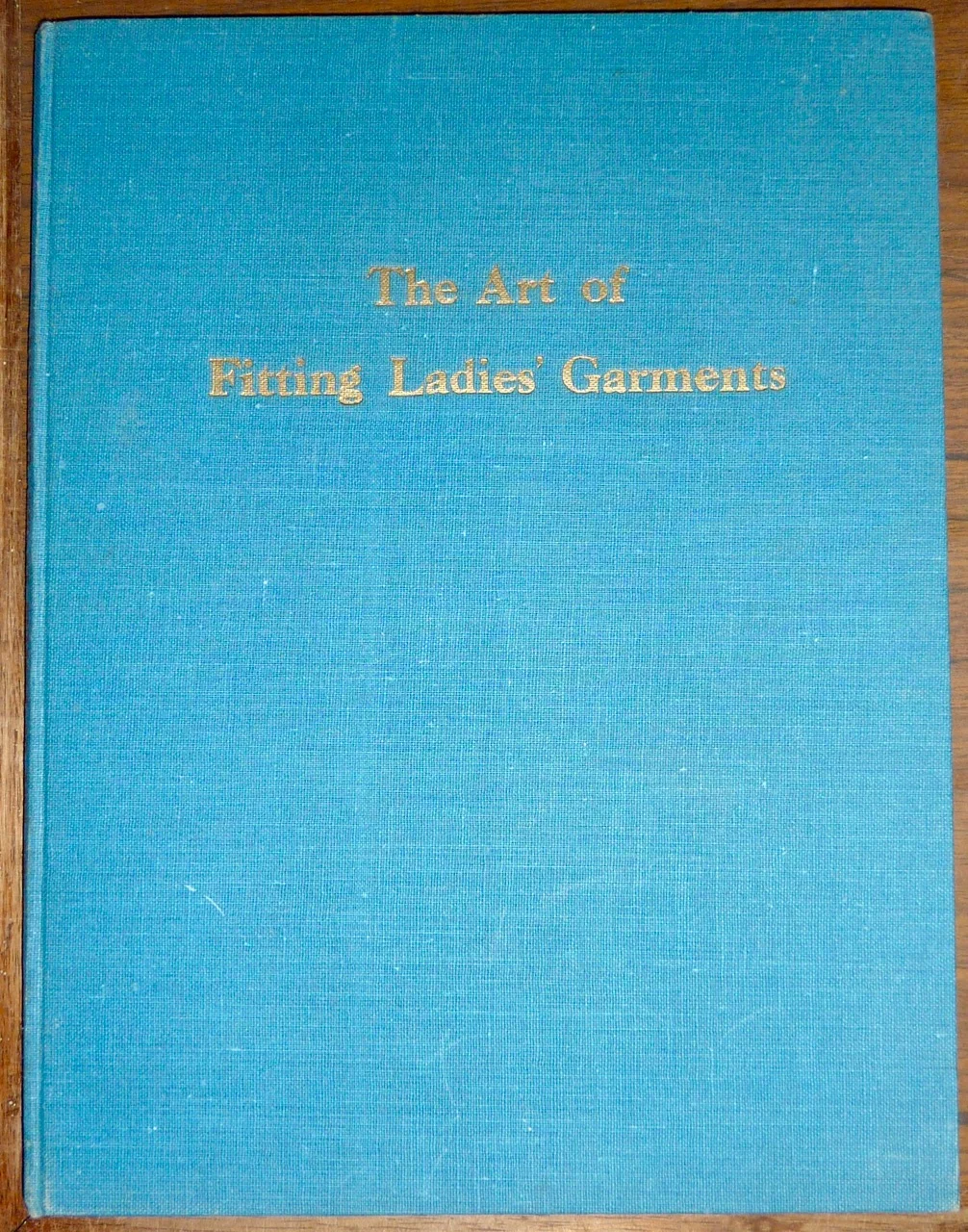 The Art of Fitting Ladies' Garments-1.jpg