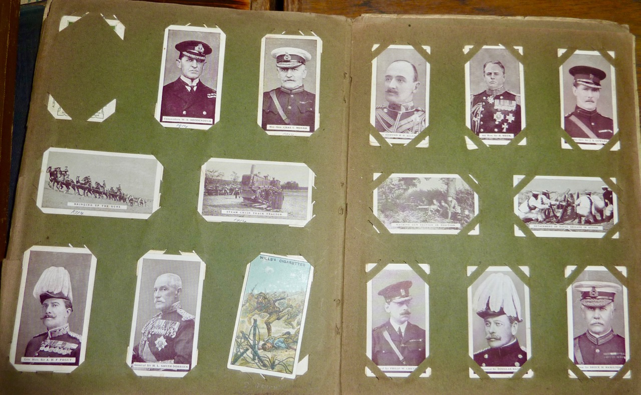 Cigarette-Card-Album-17.jpg
