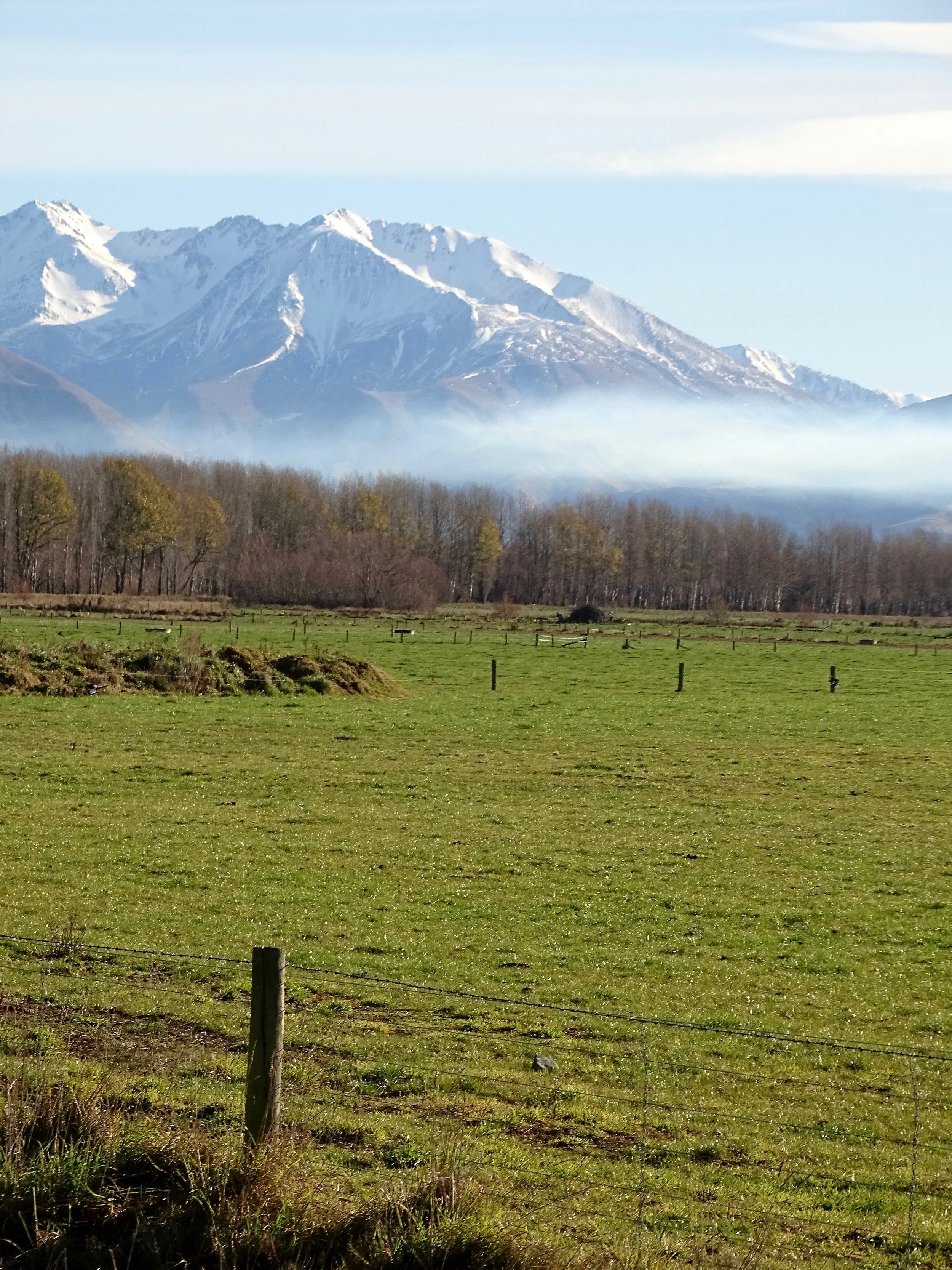 On the road to Edoras! For the non- nerds, Edoras is the capital city of Rohan in the Lord of the Rings. Still not ringing a bell? The horse lords and the creepy looking king and his advisory Wormtongue are of Rohan.