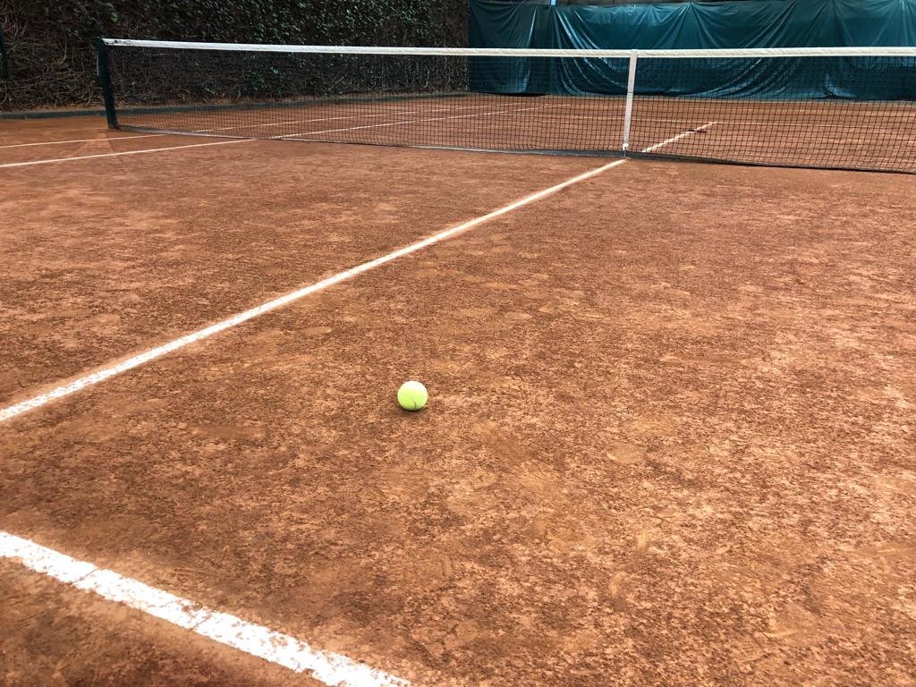 Club de Raqueta Bosques, CDMX. Canchas de Tenis 7.jpg