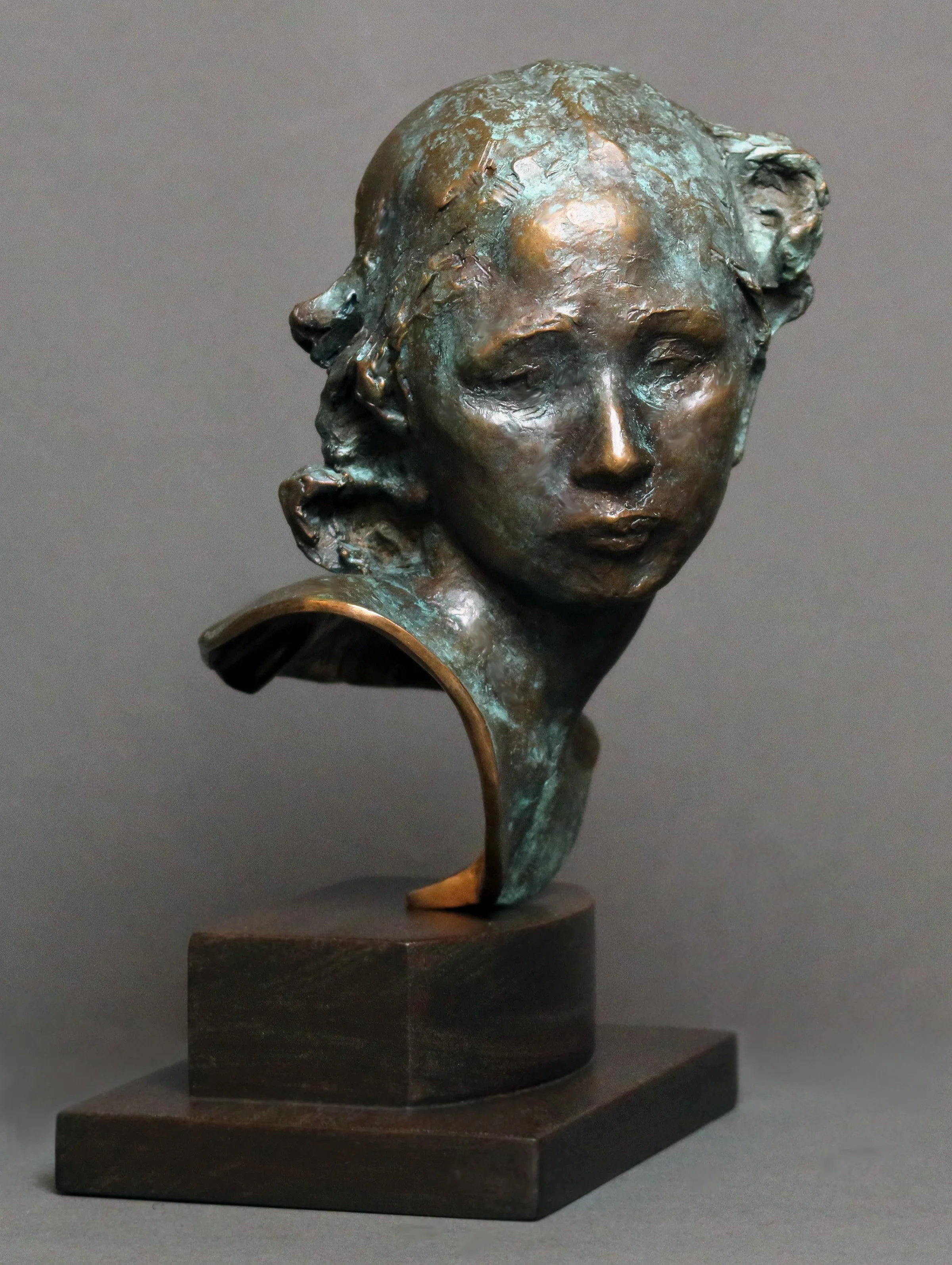 The Builder Head Vignette.jpg