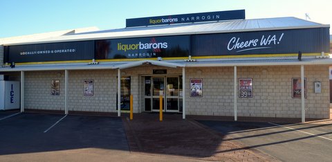 Liquor Barons Narrogin (opening day 2013)