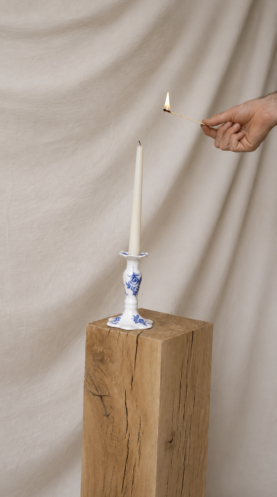 01. Candle Holder.png