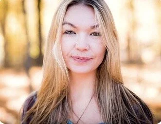The  Gosia of Gosia Photography : an intuitive artist and beautiful soul who seeks to capture her subject’s essence in her images. She’s amazing.