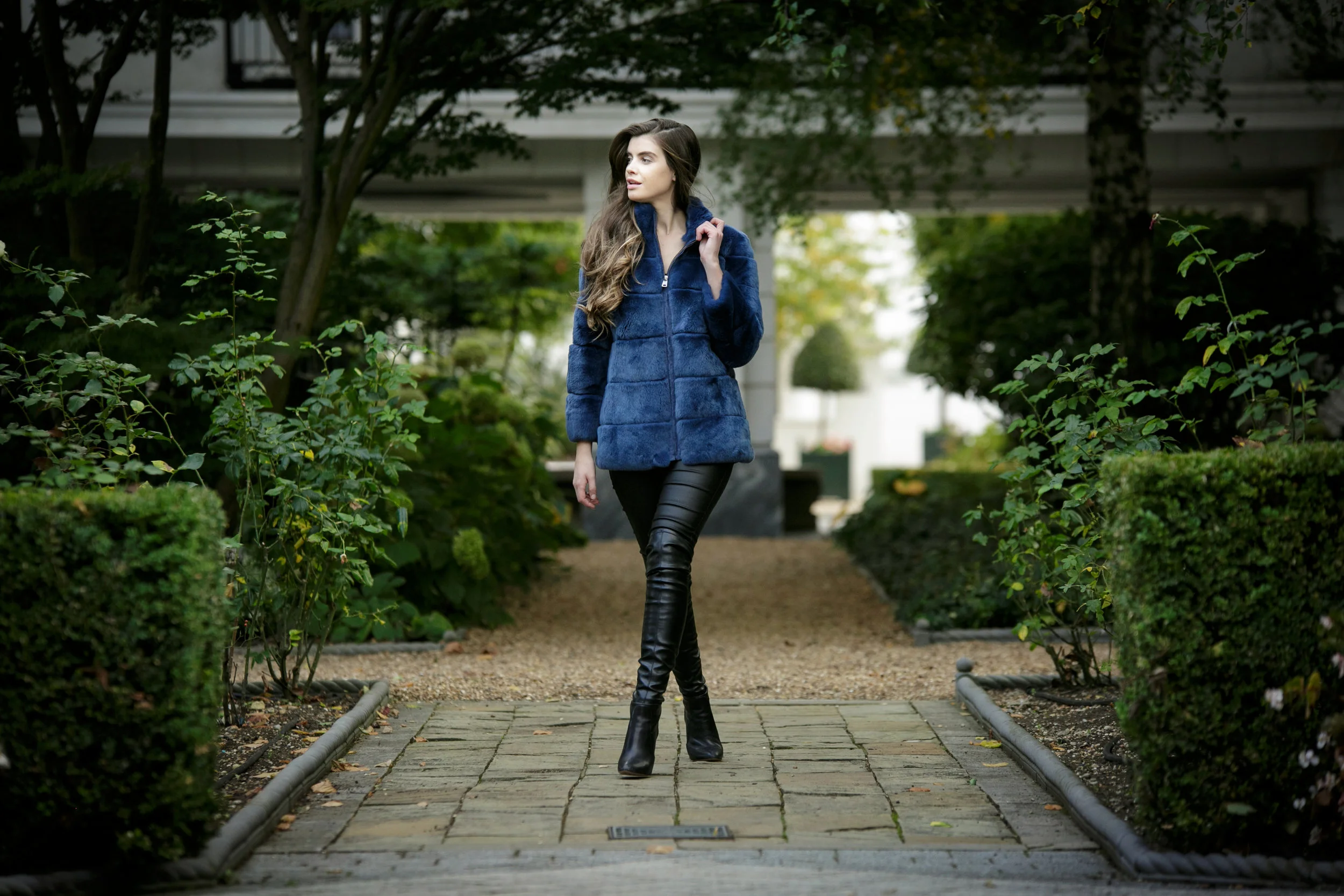 EDITORIAL-BLUE CLARA-2.jpg